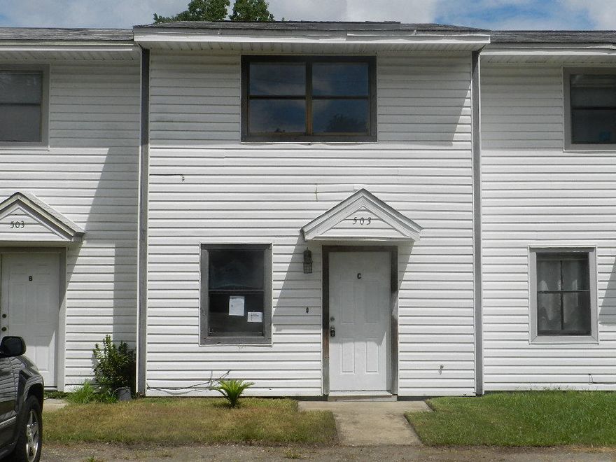 With a little love, this 2 bedroom, 1.5 bath could be the perfect home or investment property. This location is in good proximity to Military Bases, shopping, schools and employment opportunities!