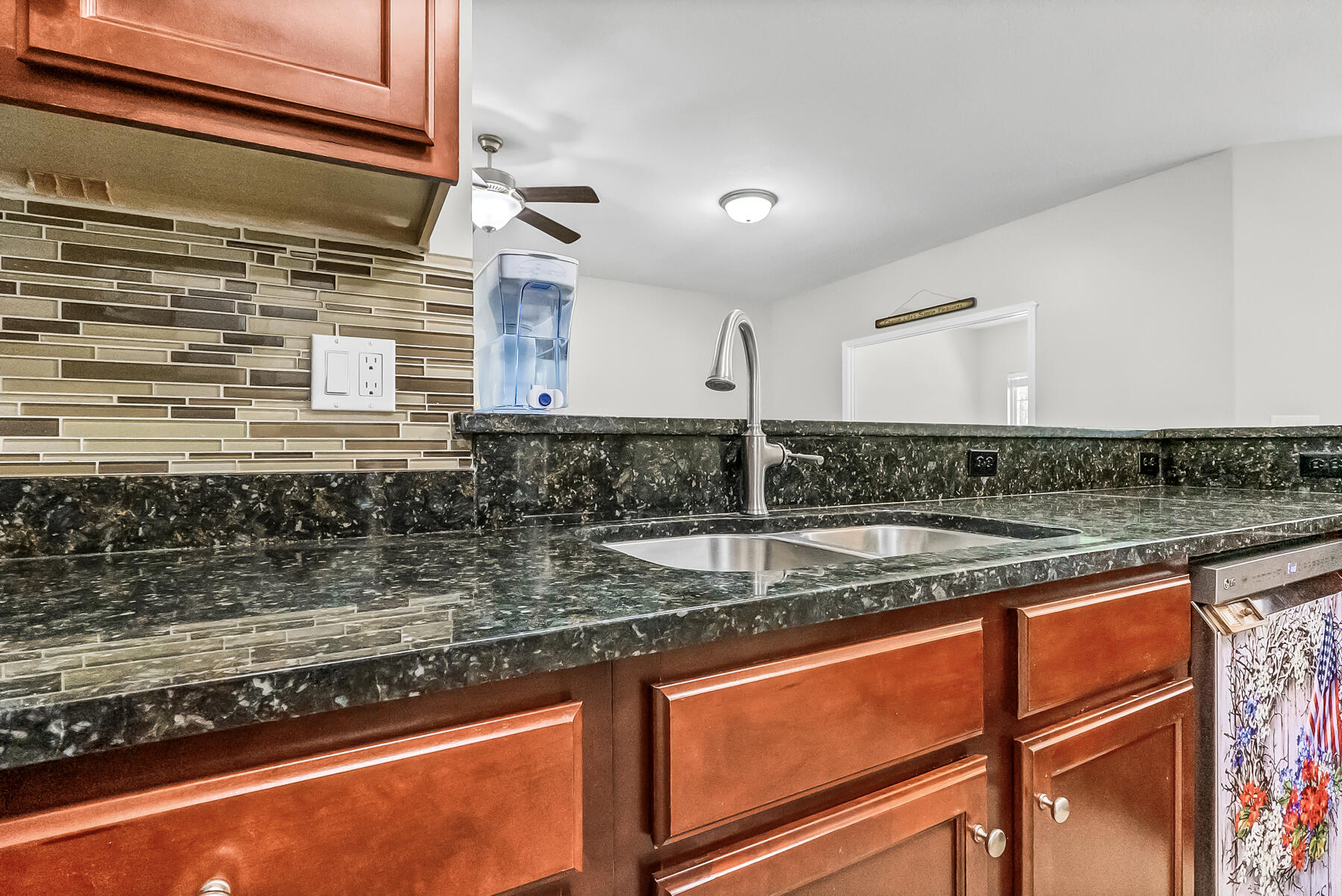 CAMELLIA COVE - Residential