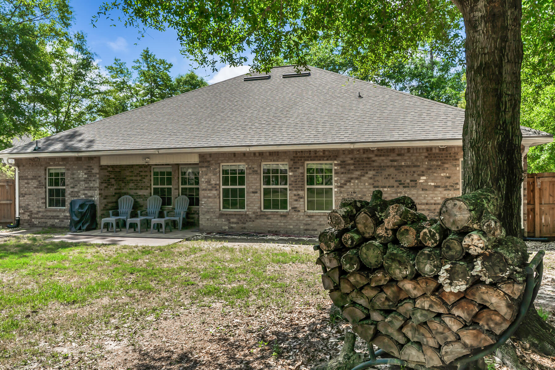 CAMELLIA COVE - Residential