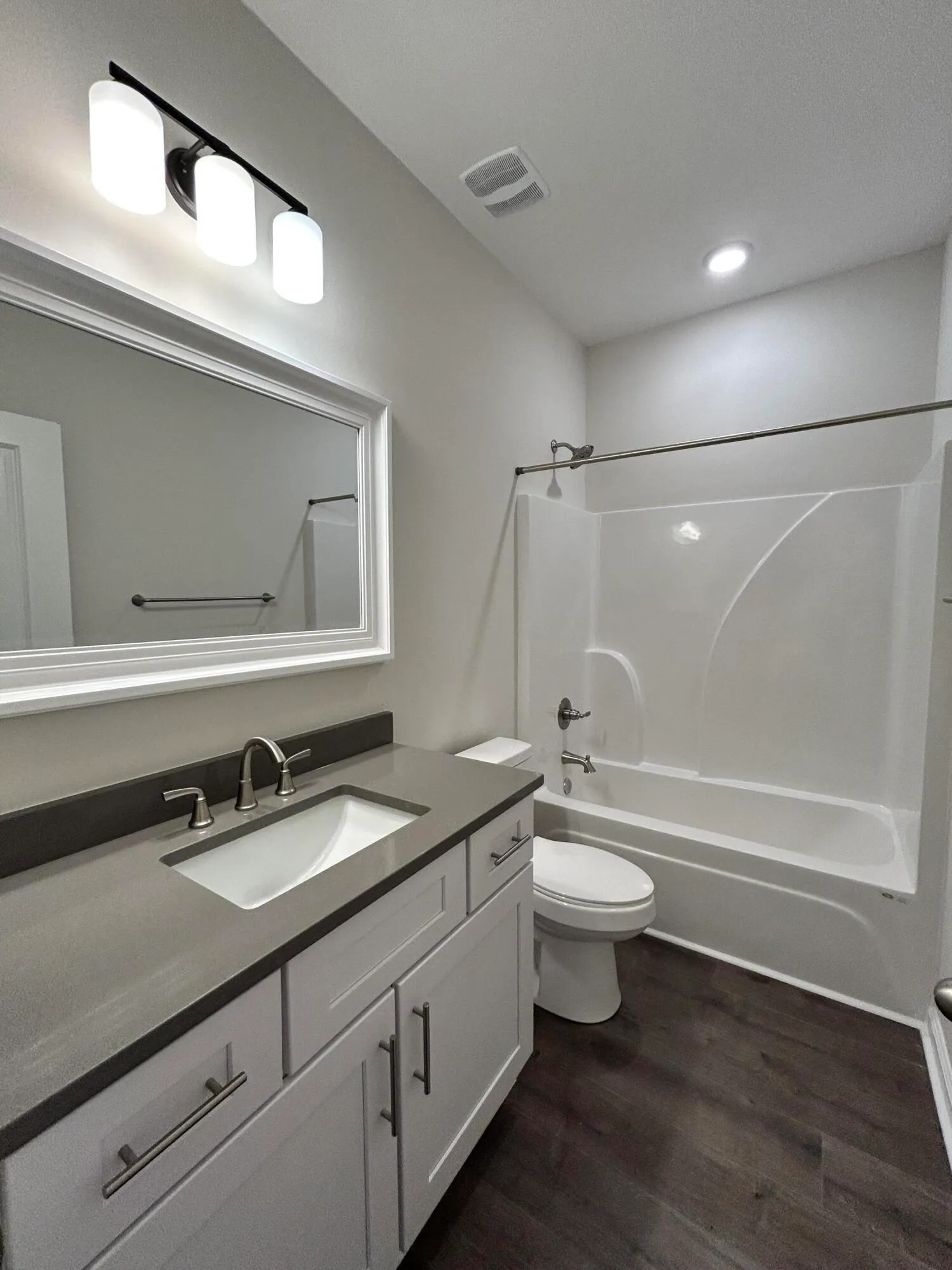 Niceville, Florida 32578, United States, 4 Bedrooms Bedrooms, ,2 BathroomsBathrooms,Residential,Active,66054