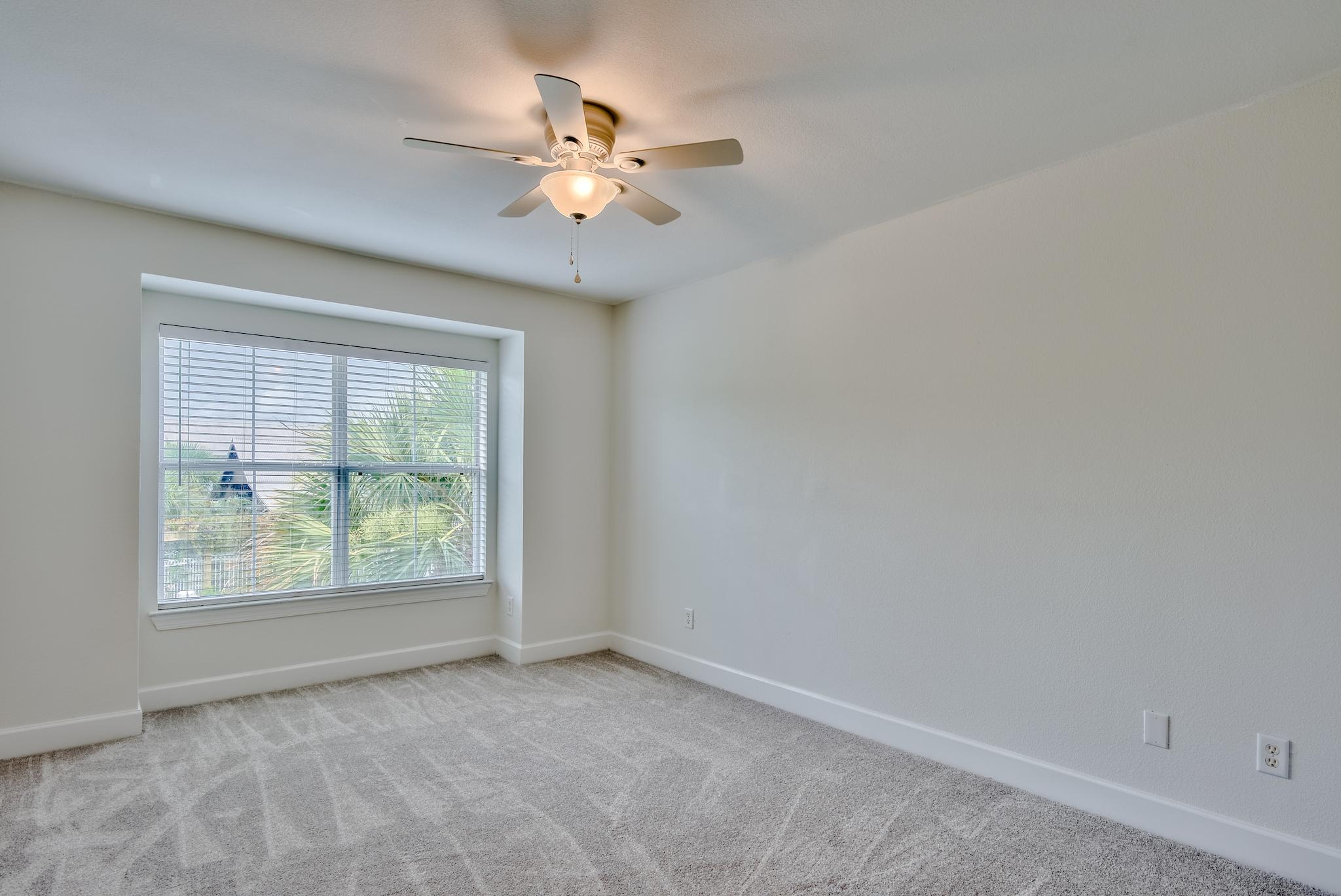 EAGLE BAY - Residential