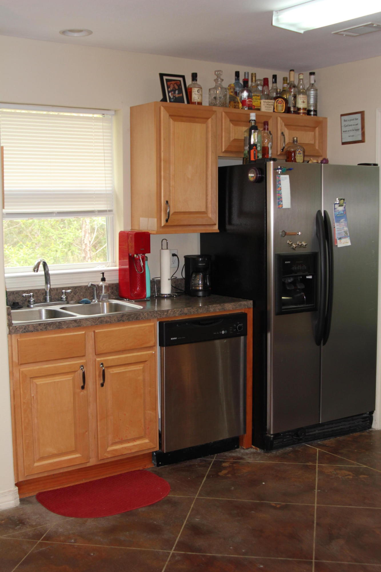 TOWN OF SANTA ROSA - Residential