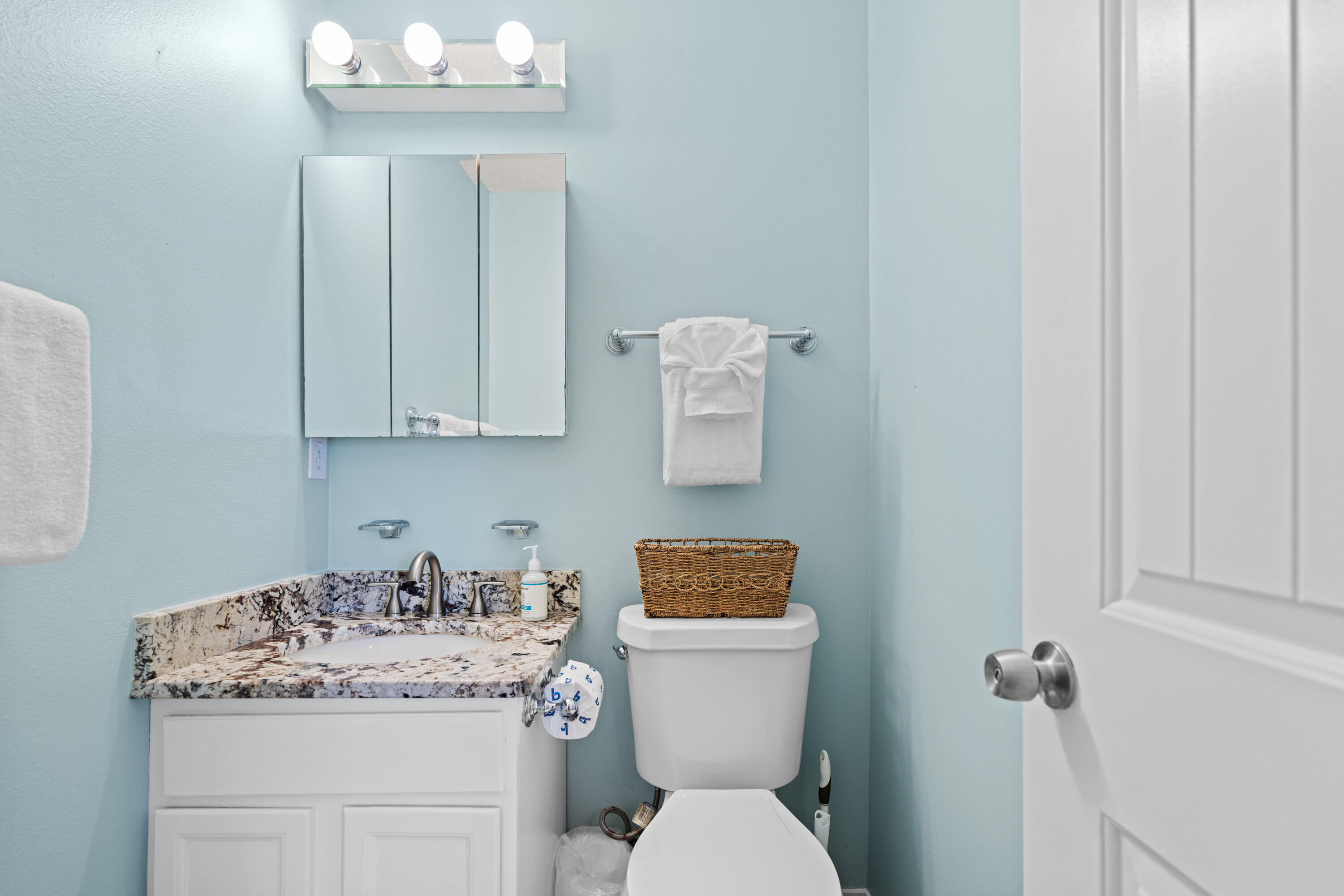 ISLAND SANDS CONDO - Residential