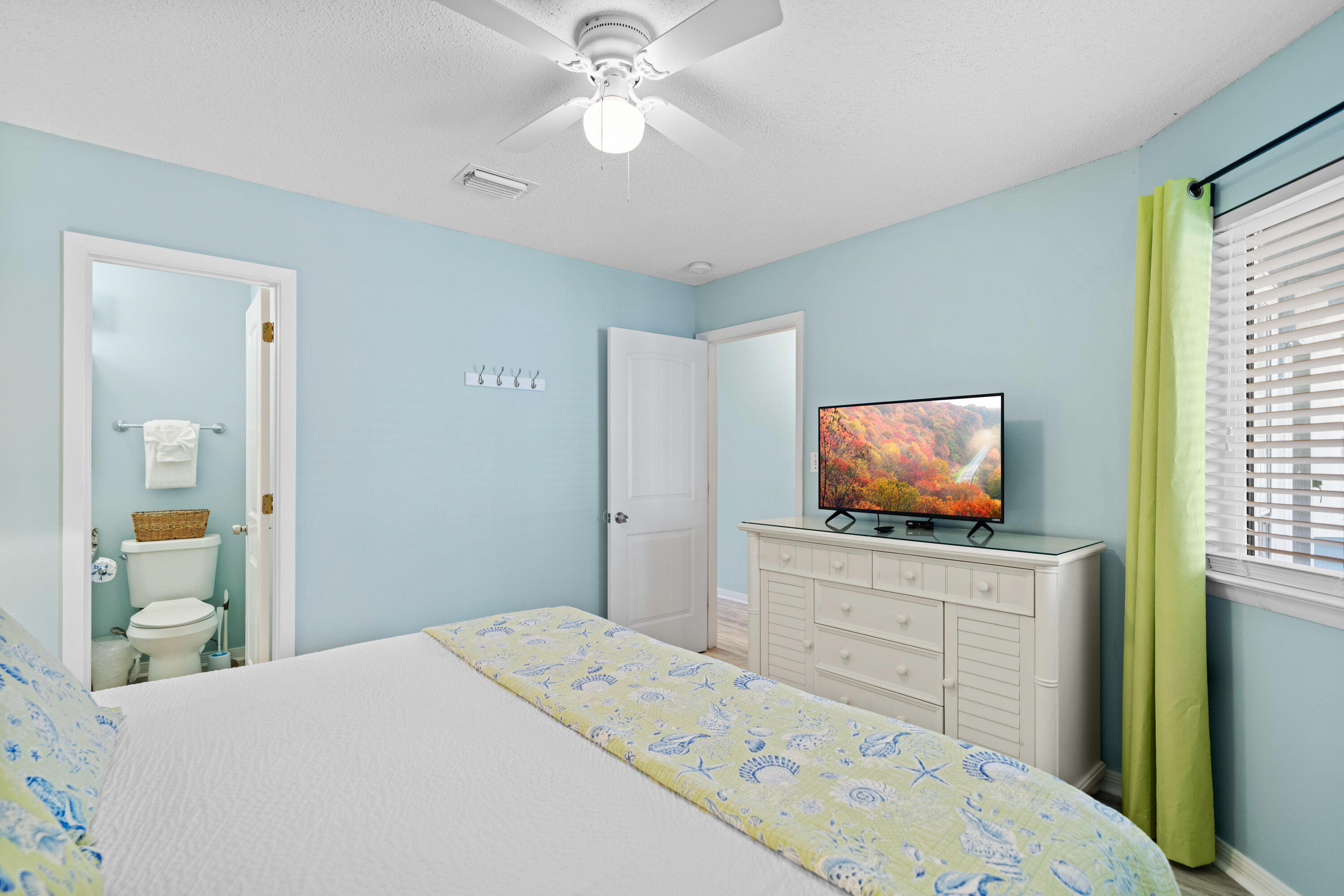 ISLAND SANDS CONDO - Residential