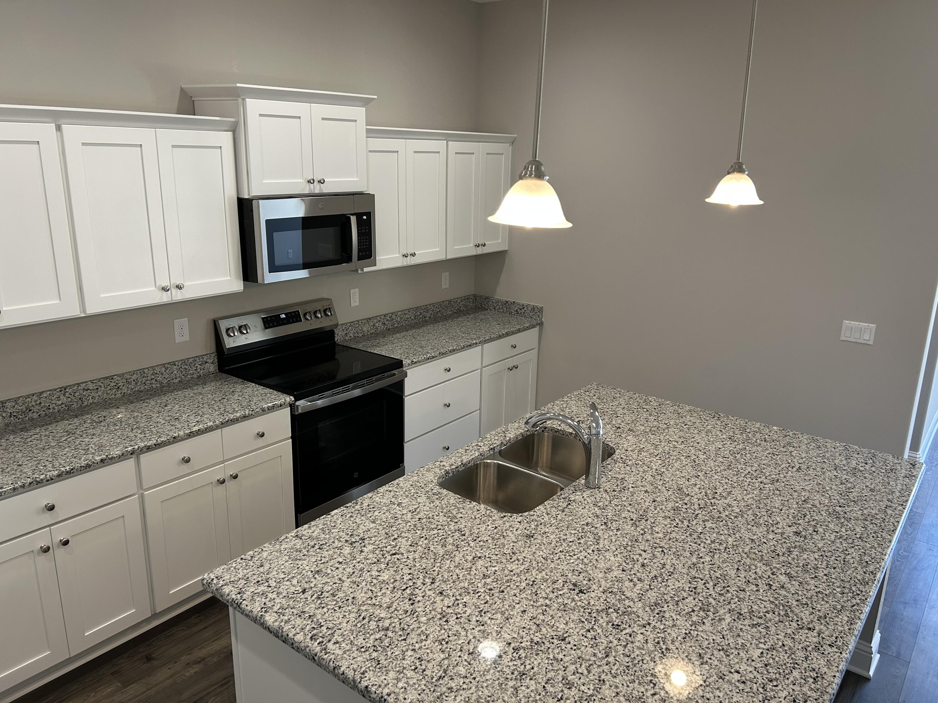 CREETS LANDING - Residential