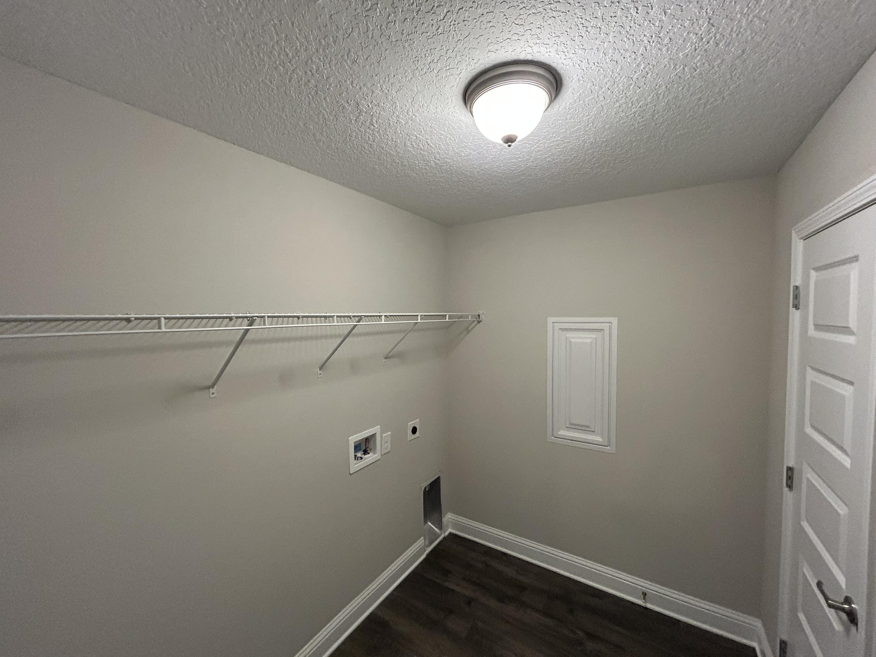 CREETS LANDING - Residential