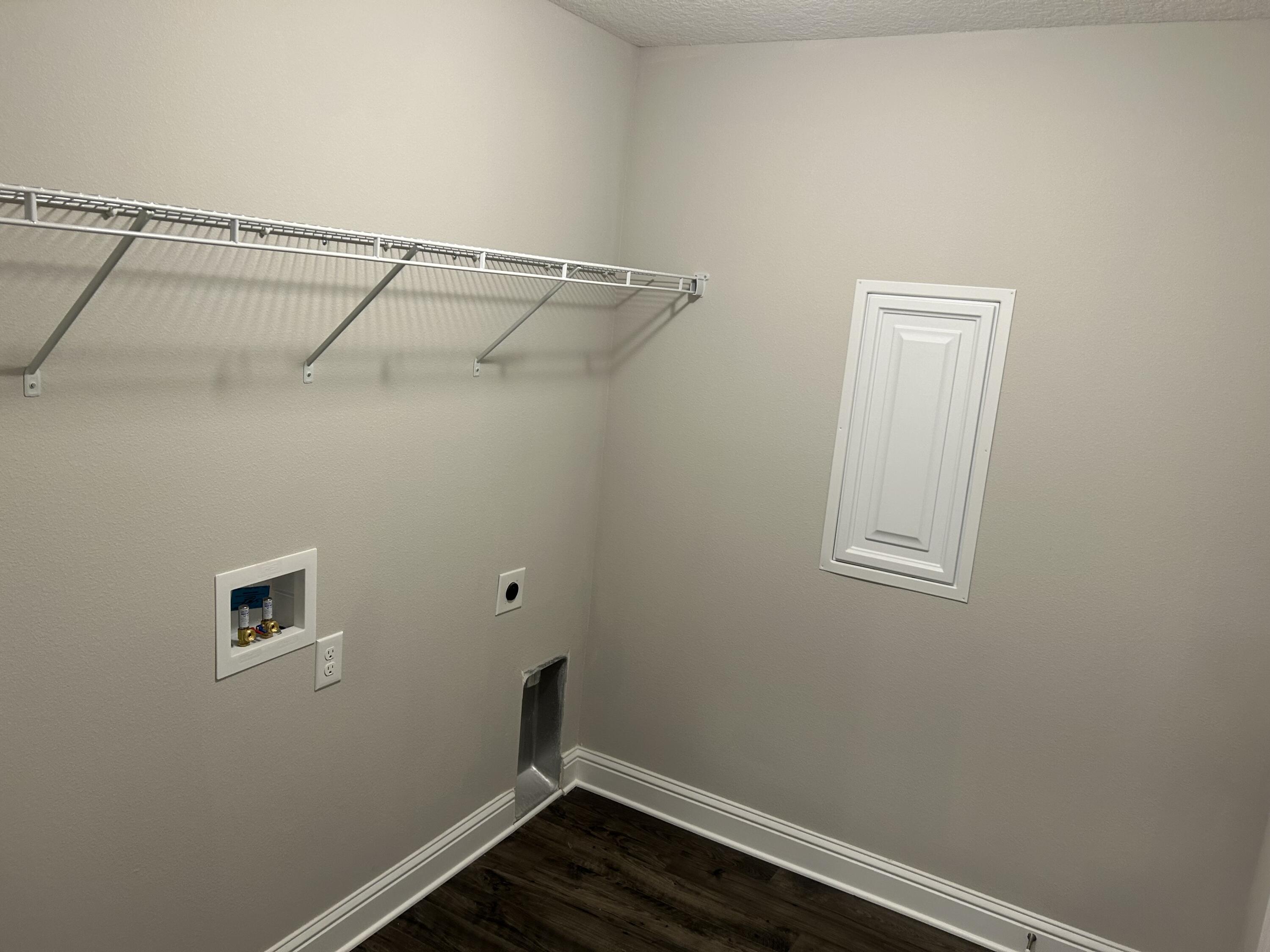 CREETS LANDING - Residential