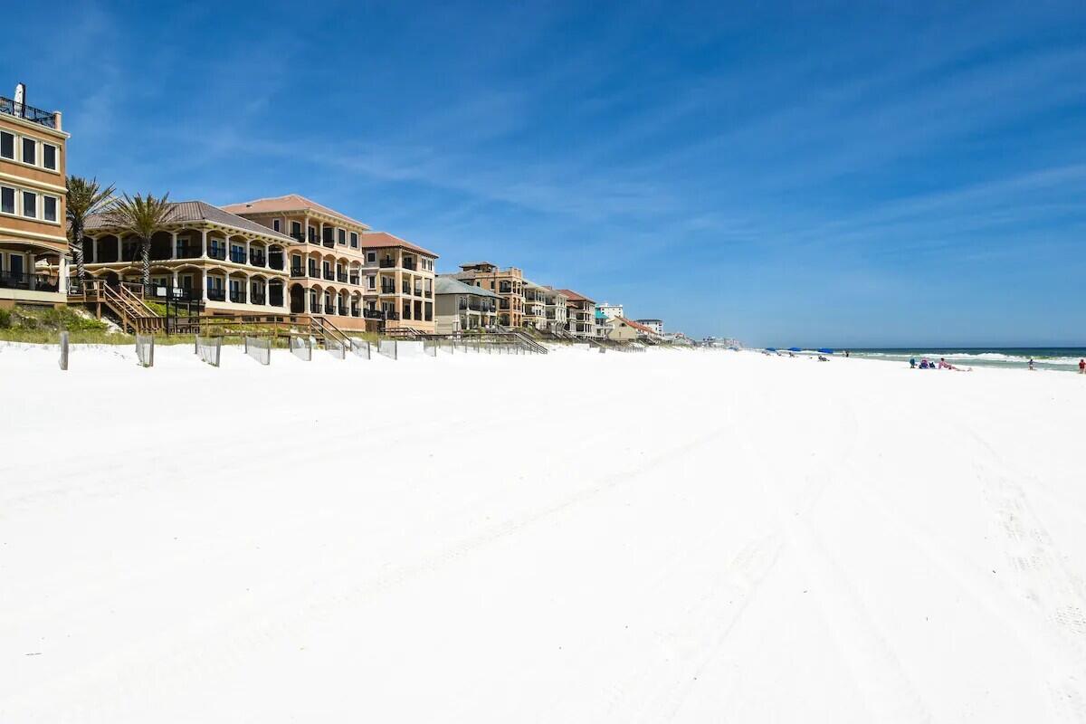 DESTINY BY THE SEA S/D - Residential