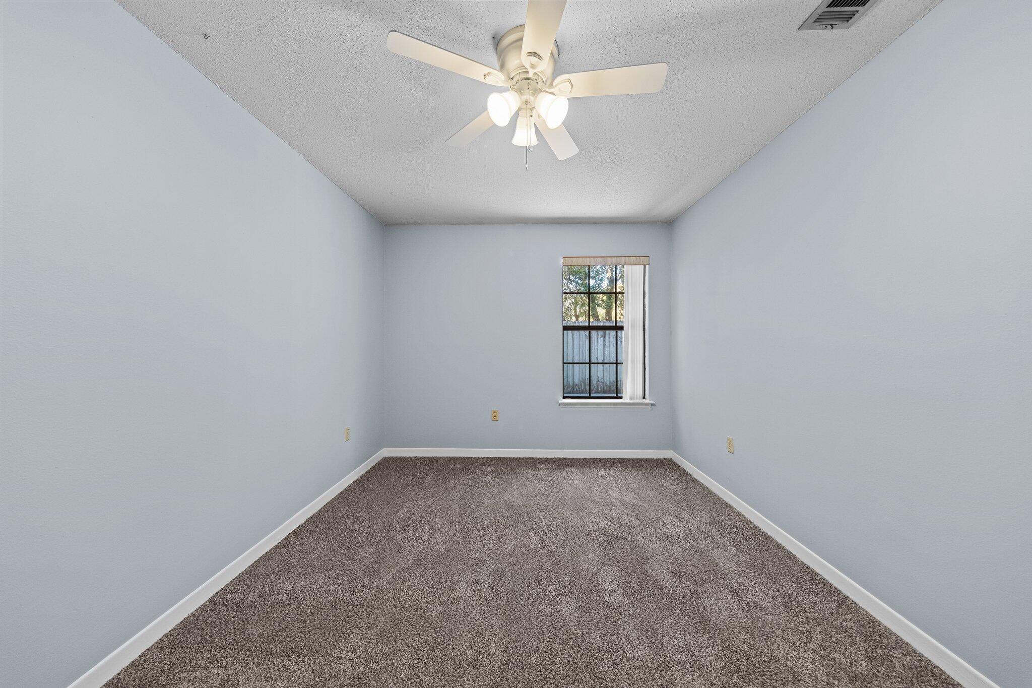 VIKING MANOR PH 1 - Residential Lease