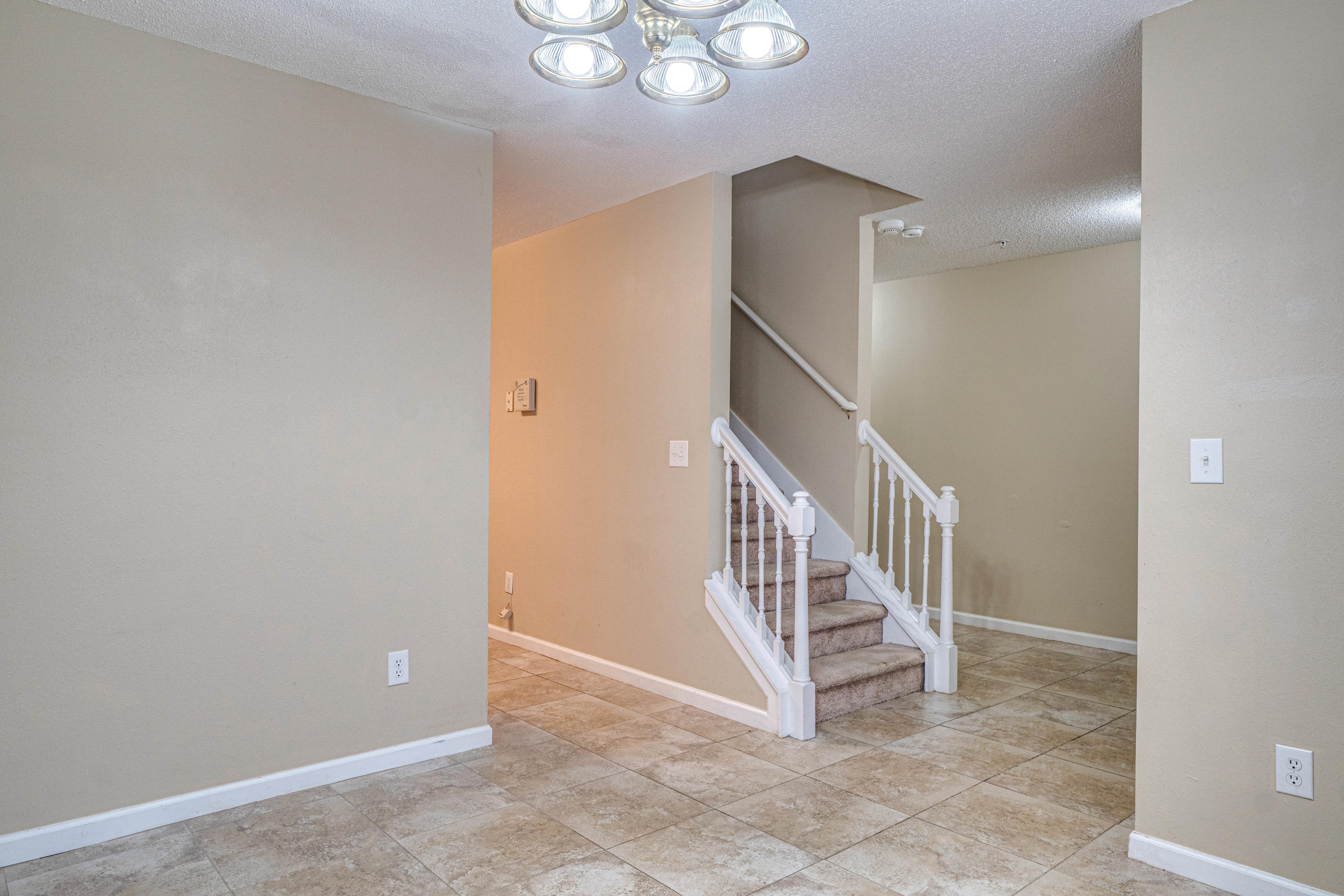 ROLLING PINES - Residential Lease