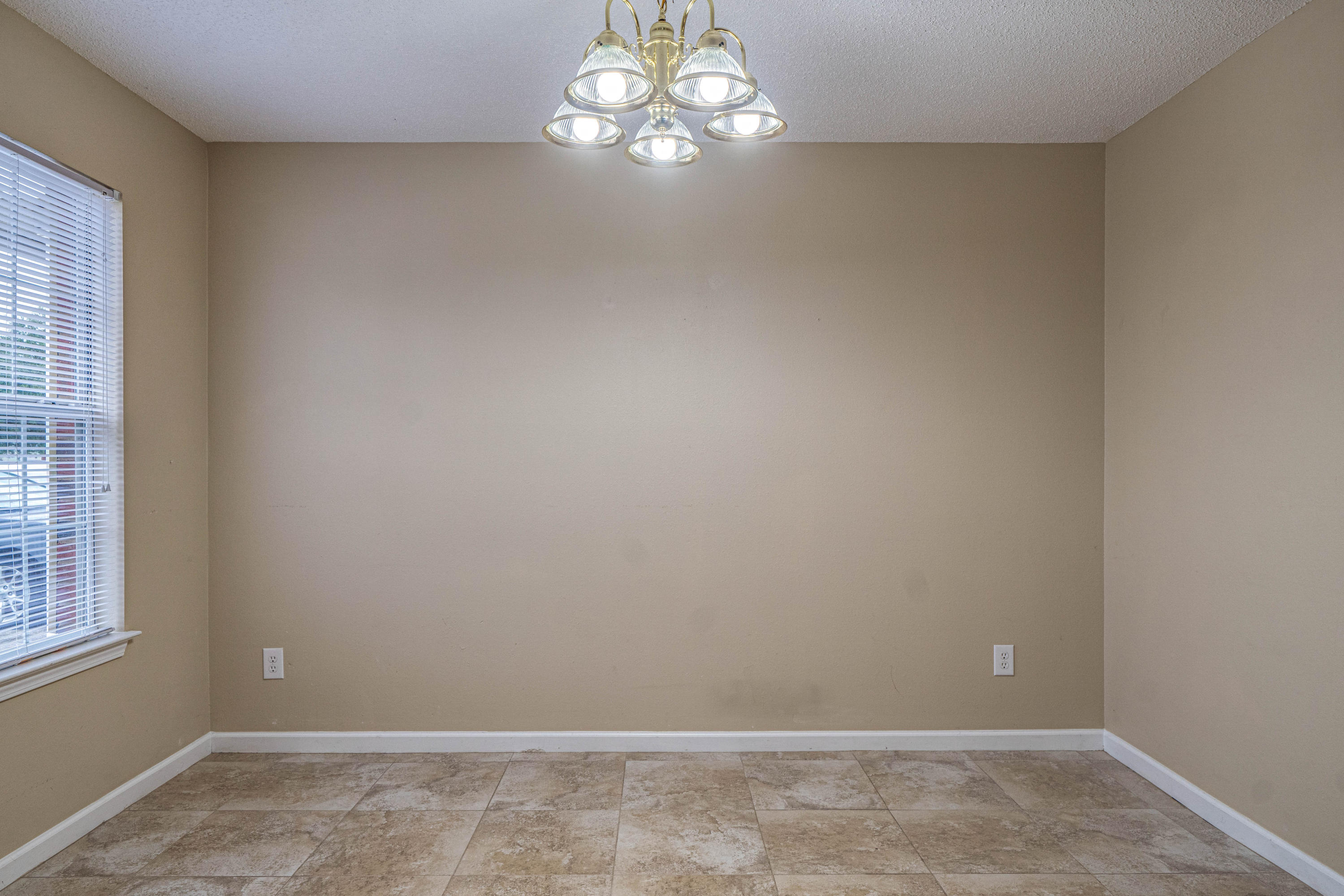 ROLLING PINES - Residential Lease