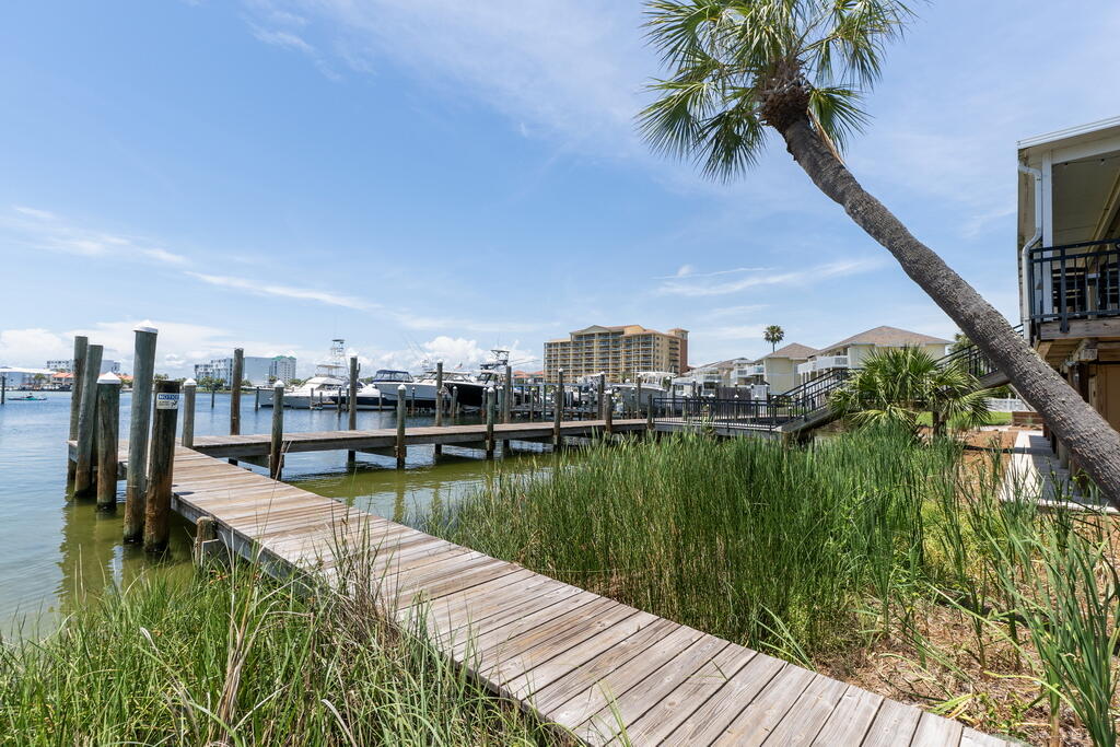 SANDPIPER COVE PH 25 - Residential