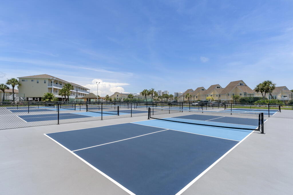 SANDPIPER COVE PH 25 - Residential