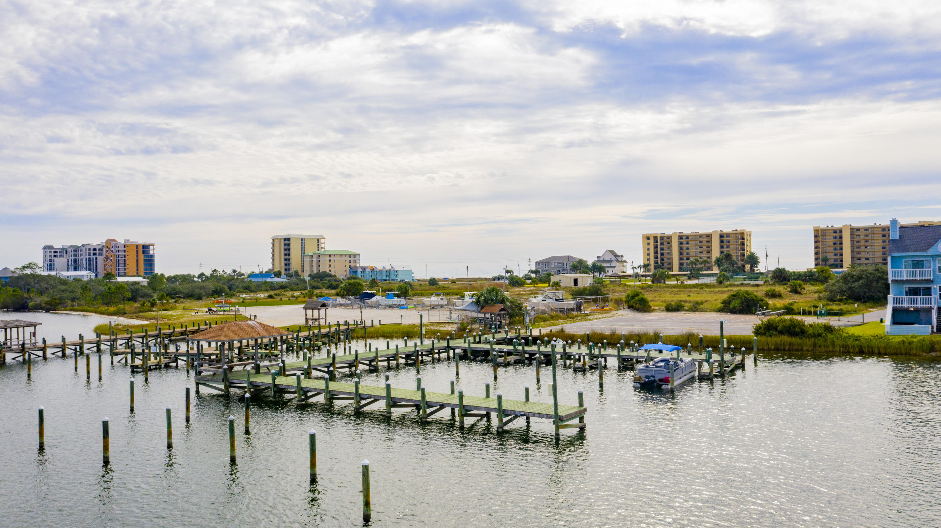 Perdido Towers - Residential