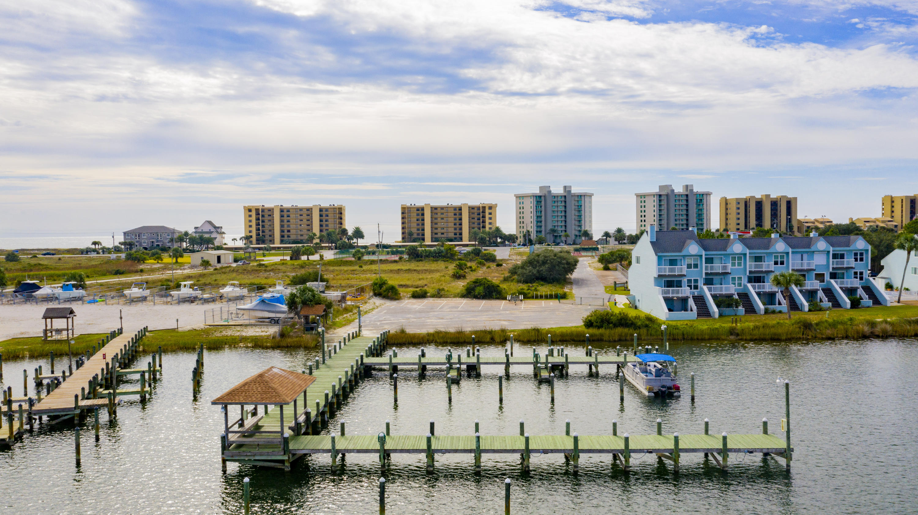 Perdido Towers - Residential