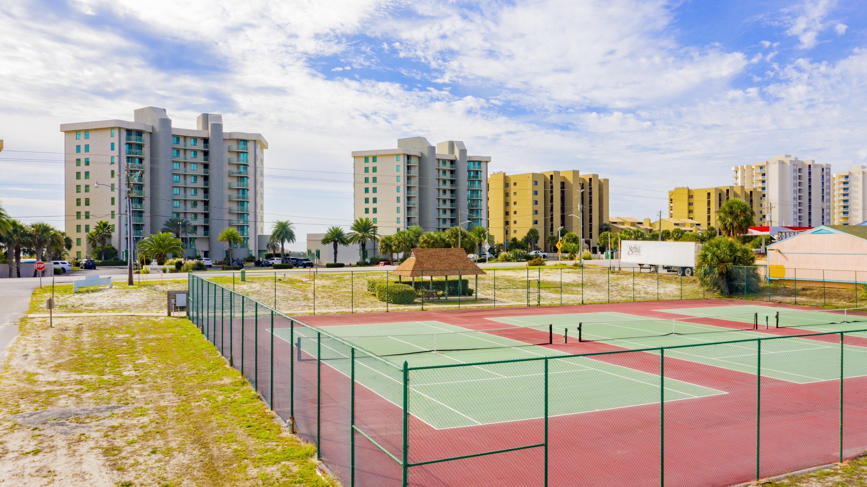 Perdido Towers - Residential