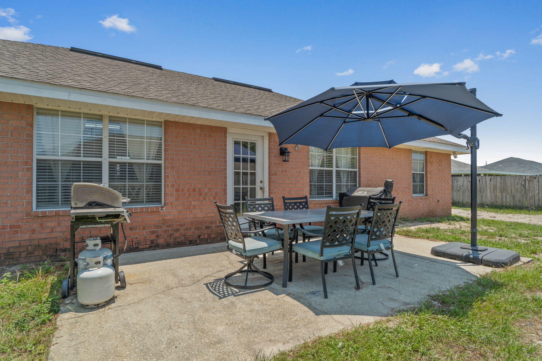 HAMPTON RIDGE ESTATES - Residential