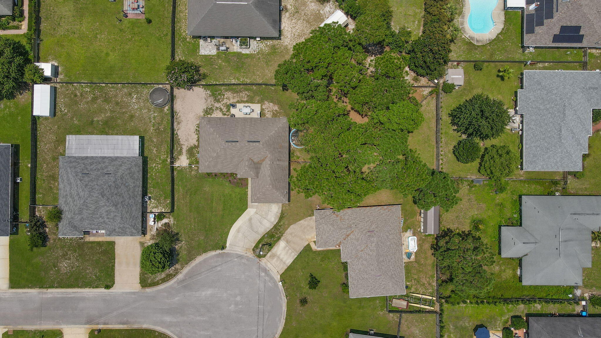 HAMPTON RIDGE ESTATES - Residential