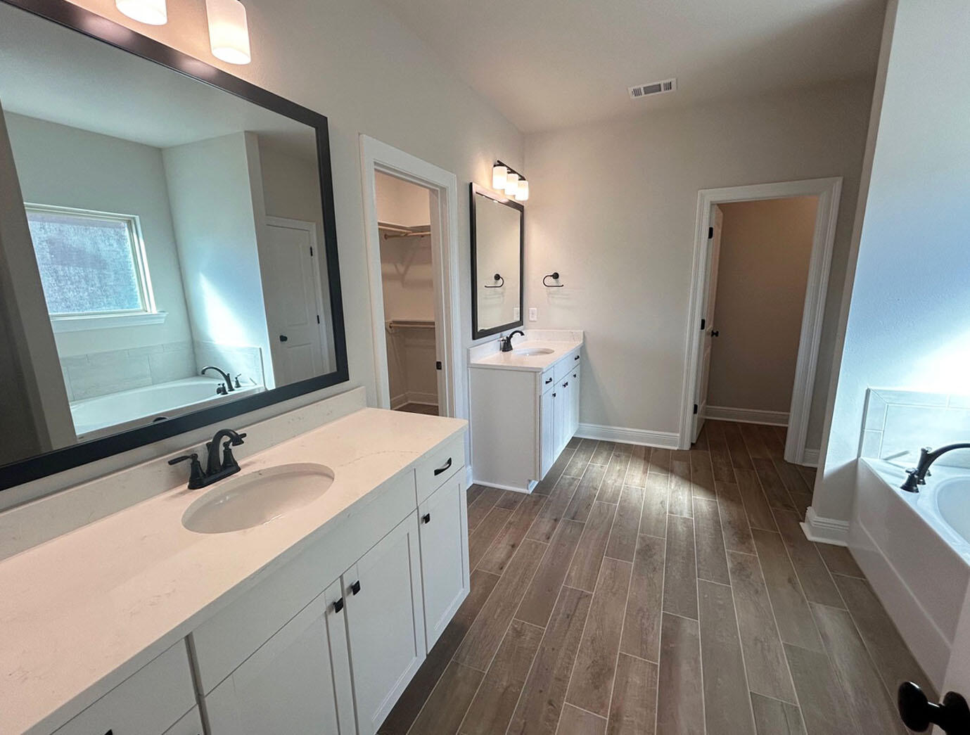 HAMMOCK BAY - STARBURST - Residential