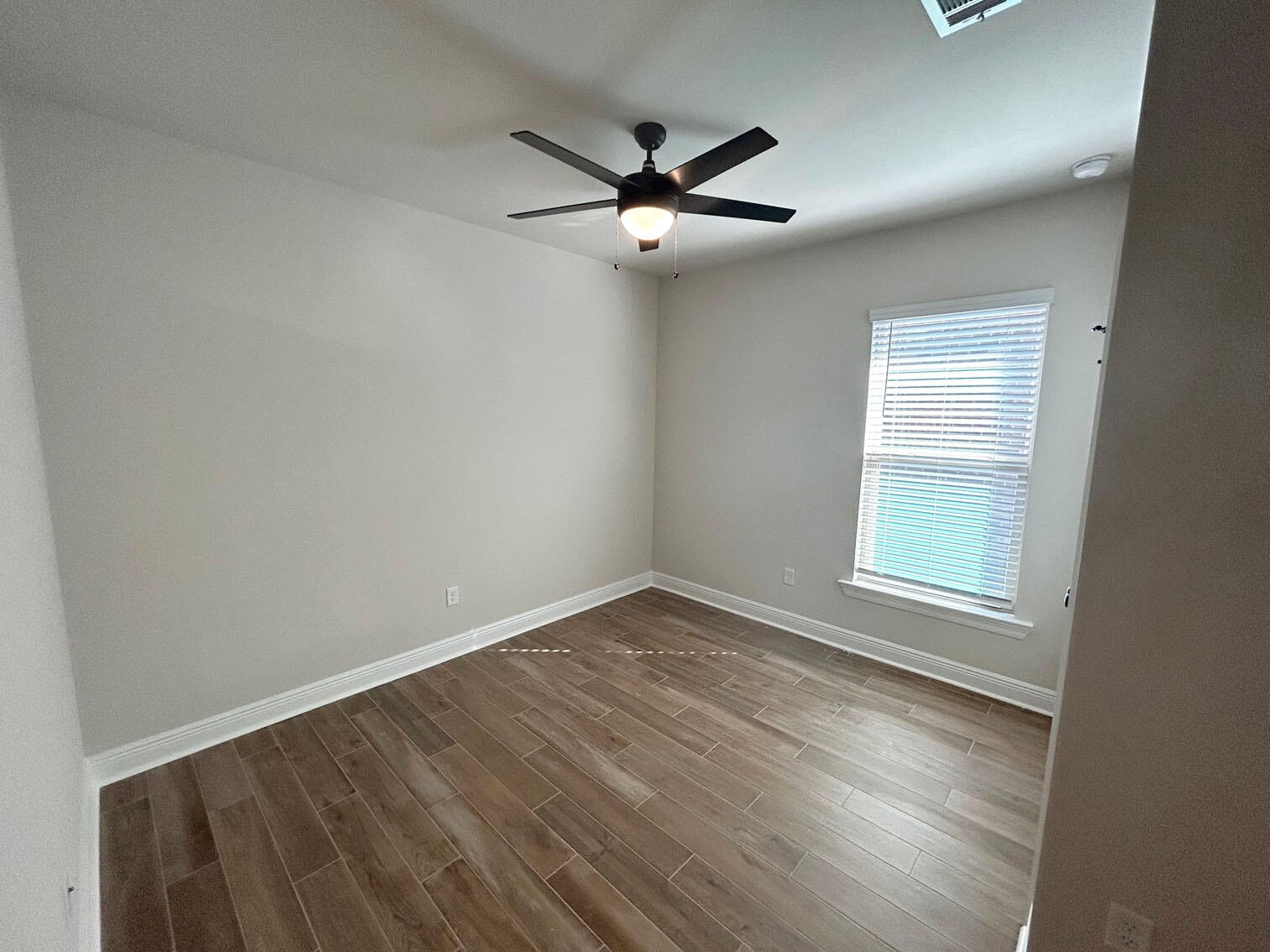 HAMMOCK BAY - STARBURST - Residential