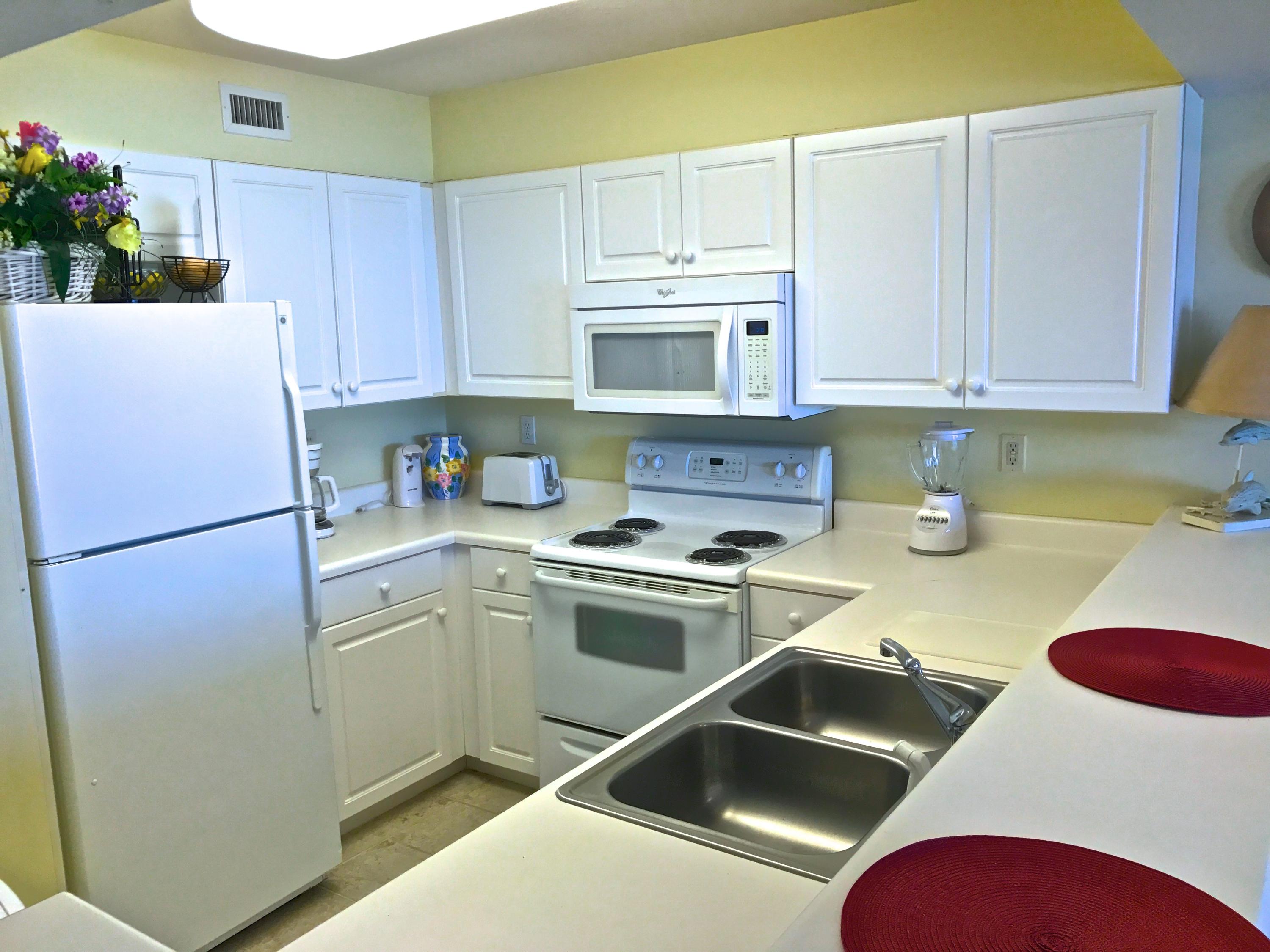 PELICAN ISLE - Residential