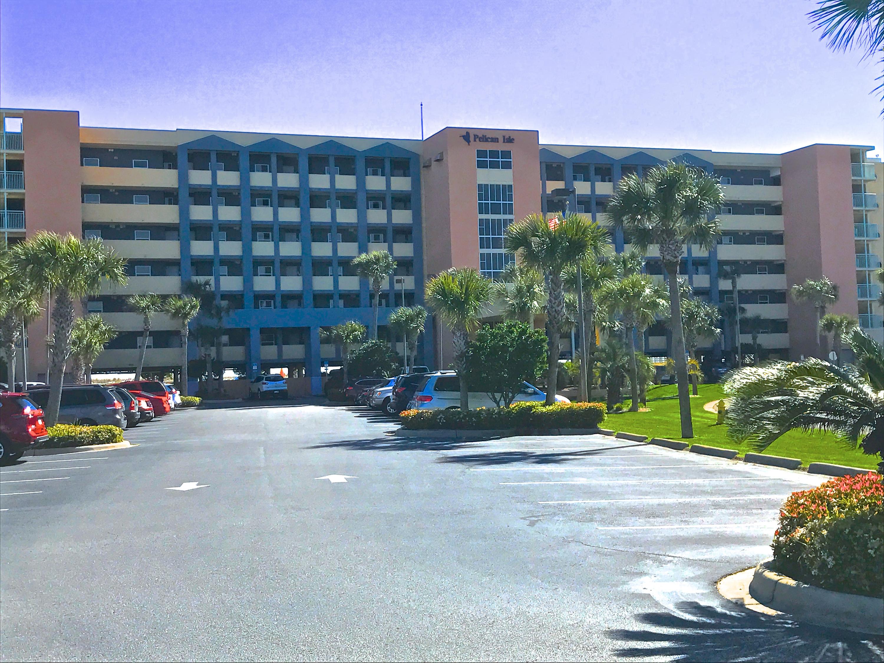 PELICAN ISLE - Residential