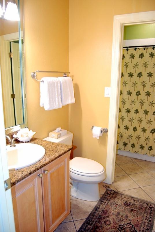 DESTIN BEACH CLUB - Residential