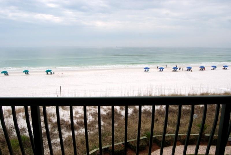 DESTIN BEACH CLUB - Residential