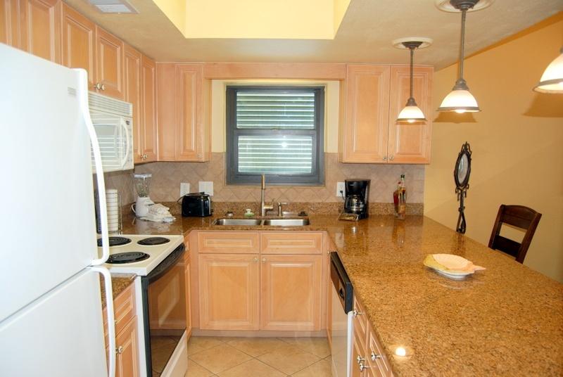 DESTIN BEACH CLUB - Residential