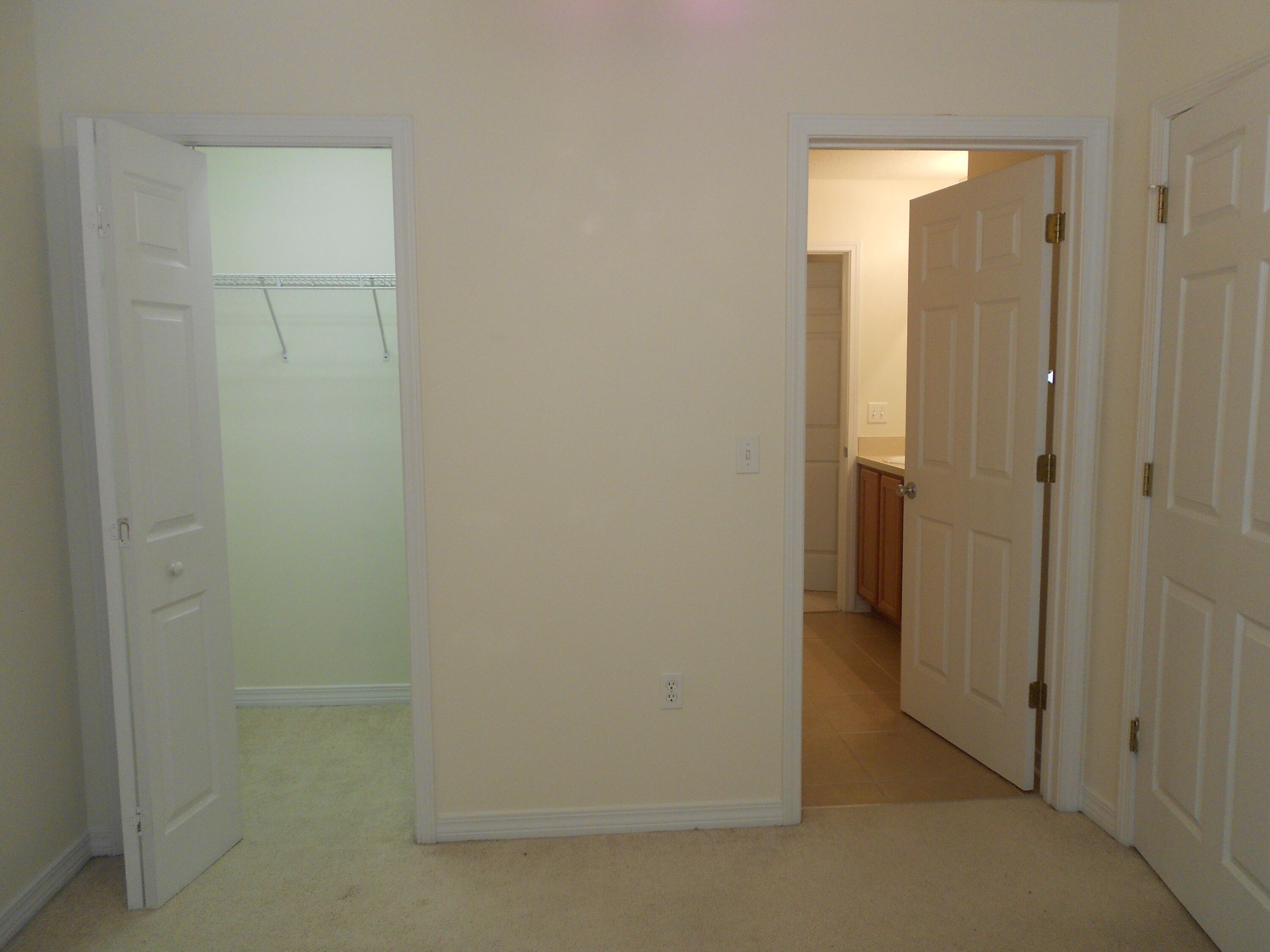 NORTH PARK T/H PH II - Residential Lease