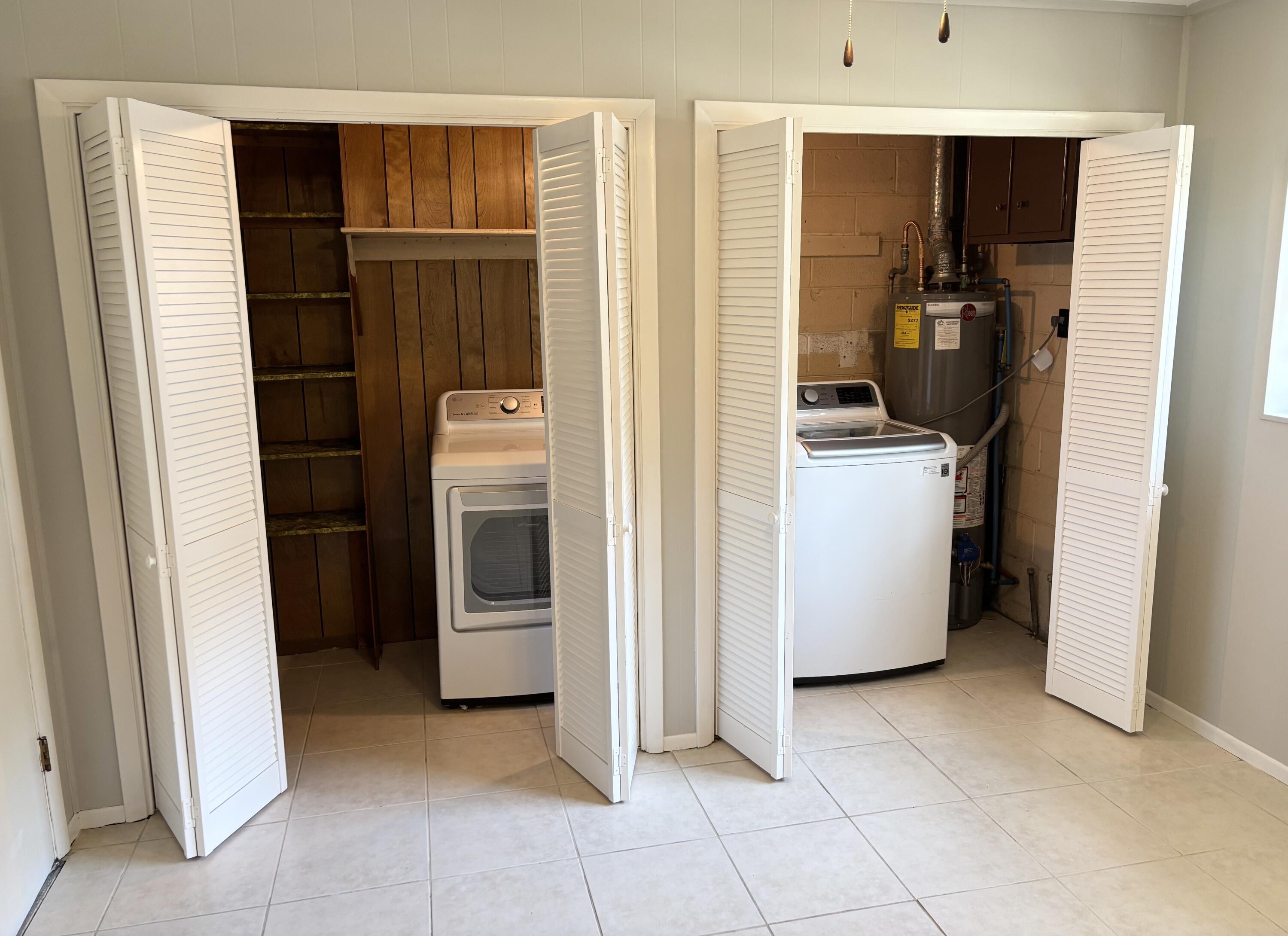 ELLIOTTS POINT 7TH ADDN - Residential Lease