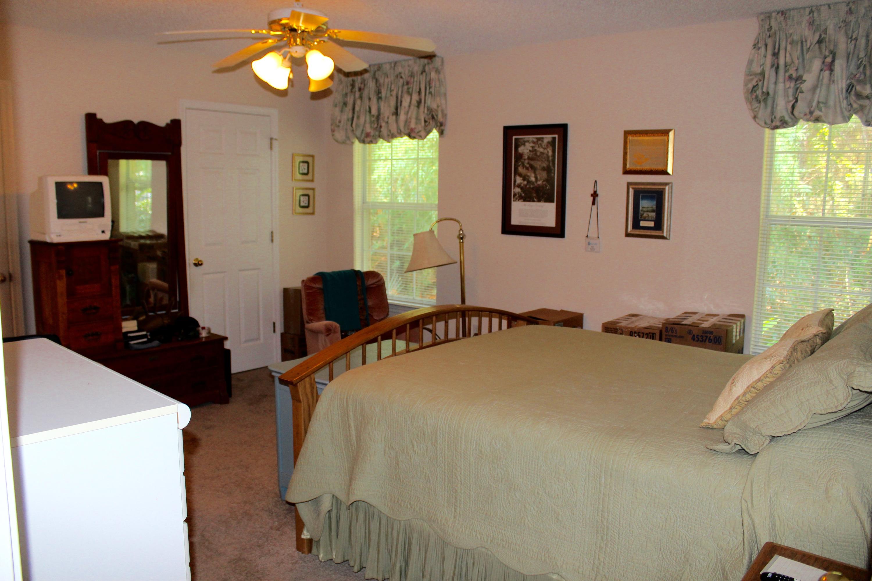 INDIAN WOODS - Residential