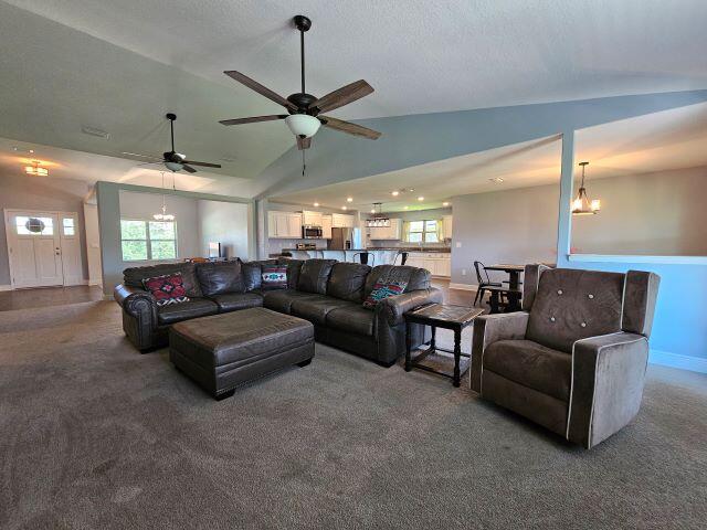 WILLOW CREEK PLANTATION - Residential Lease