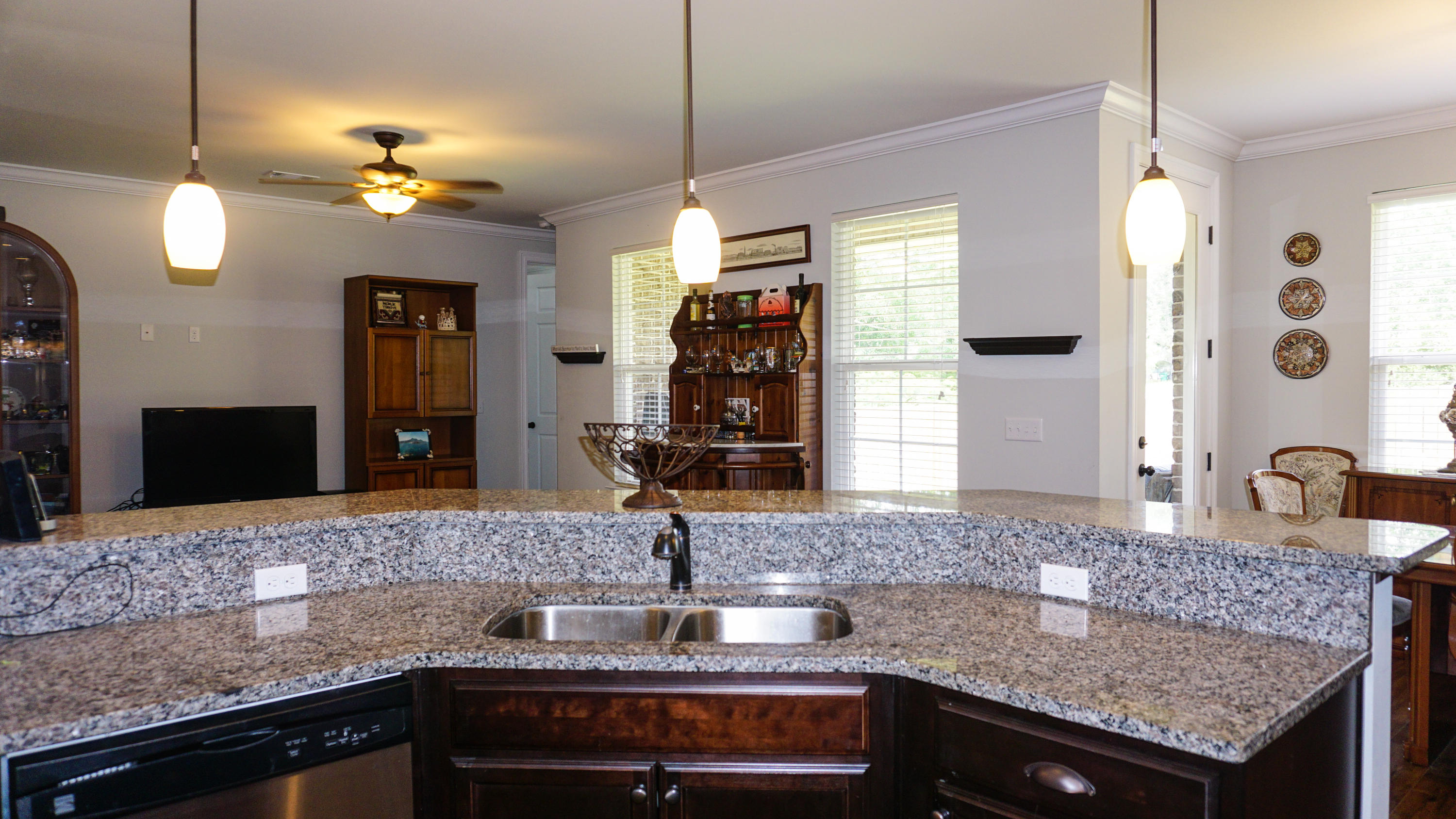 BULLOCK ESTATES - Residential