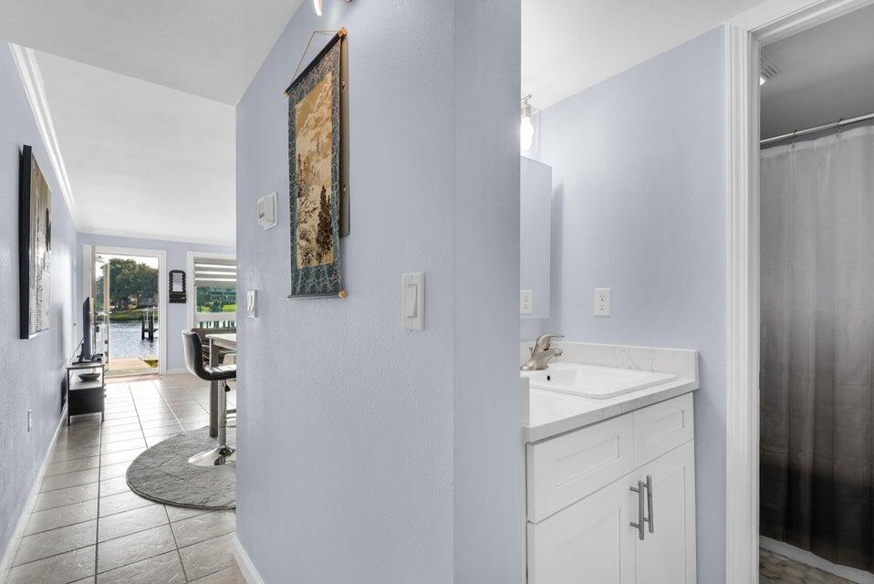 PIER ONE CONDO - Residential Lease