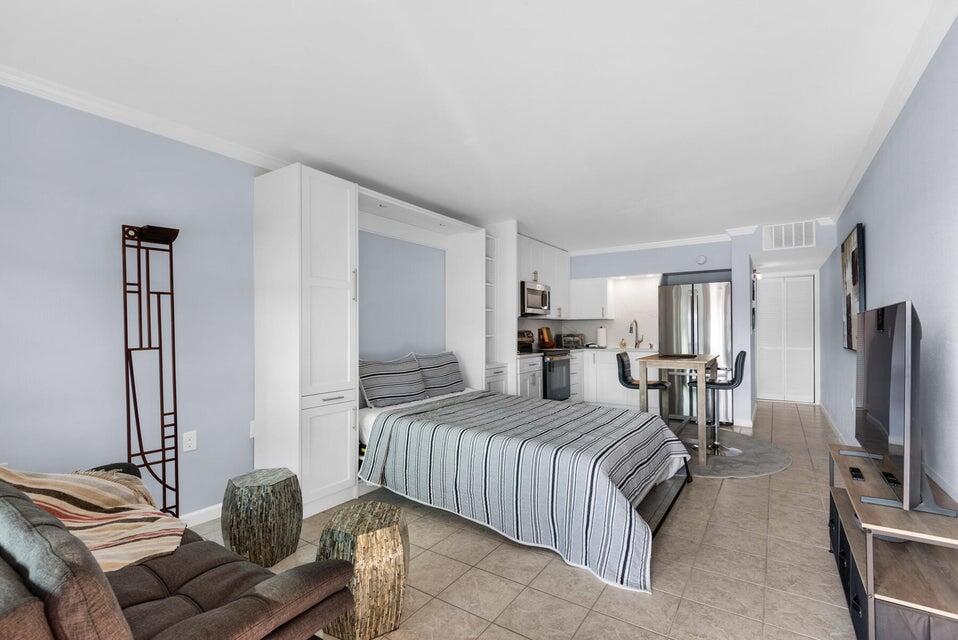 PIER ONE CONDO - Residential Lease