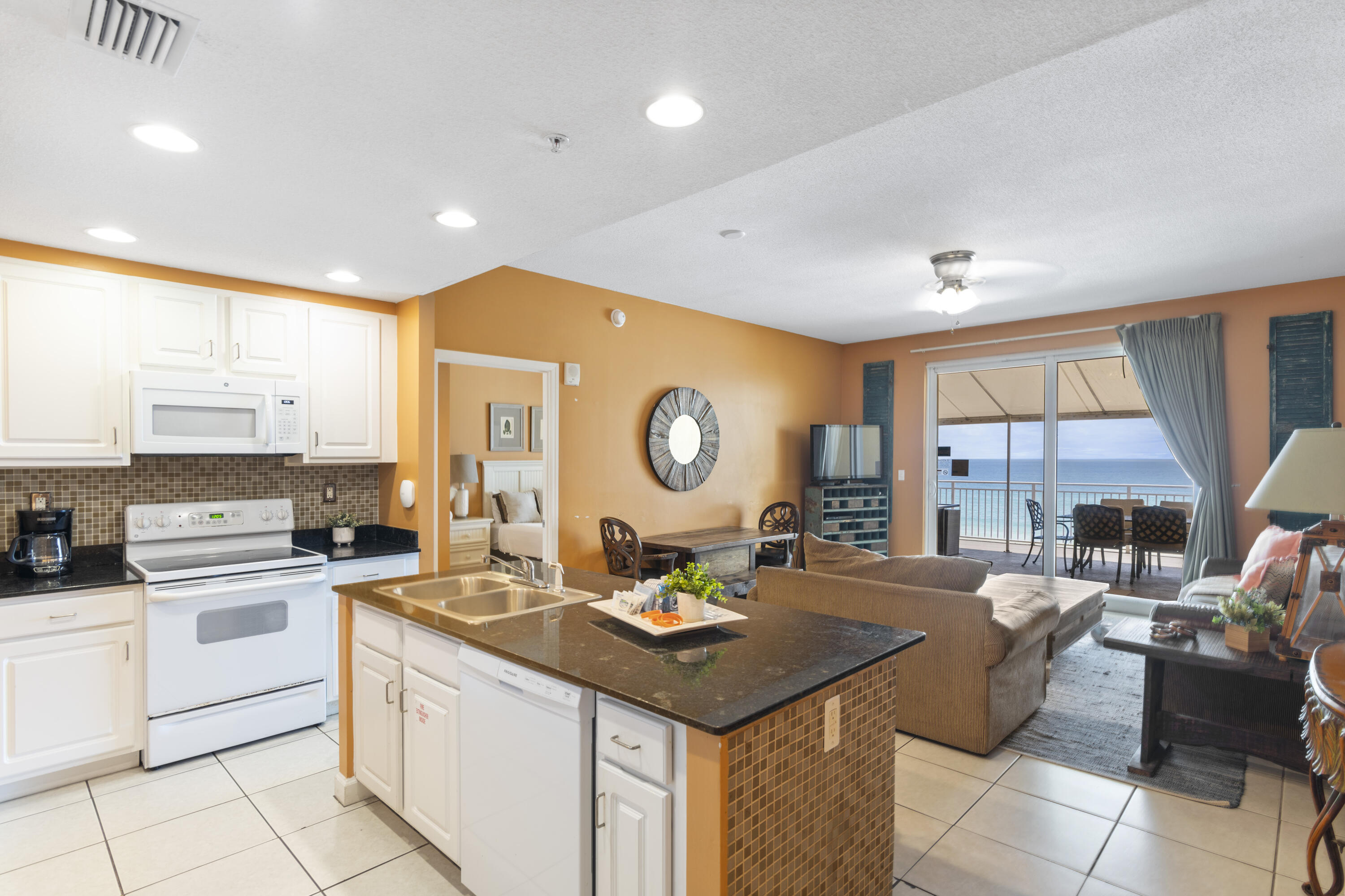 STERLING REEF - Residential