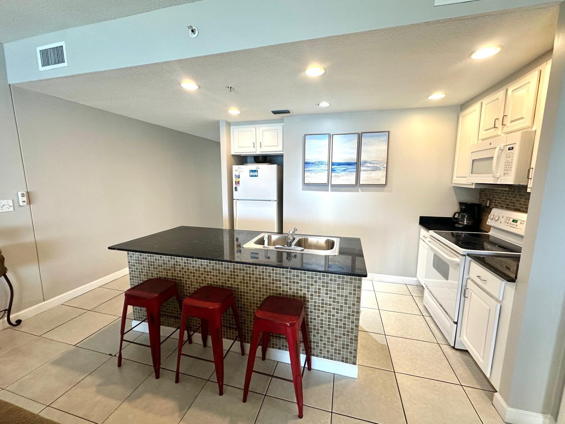 STERLING REEF - Residential