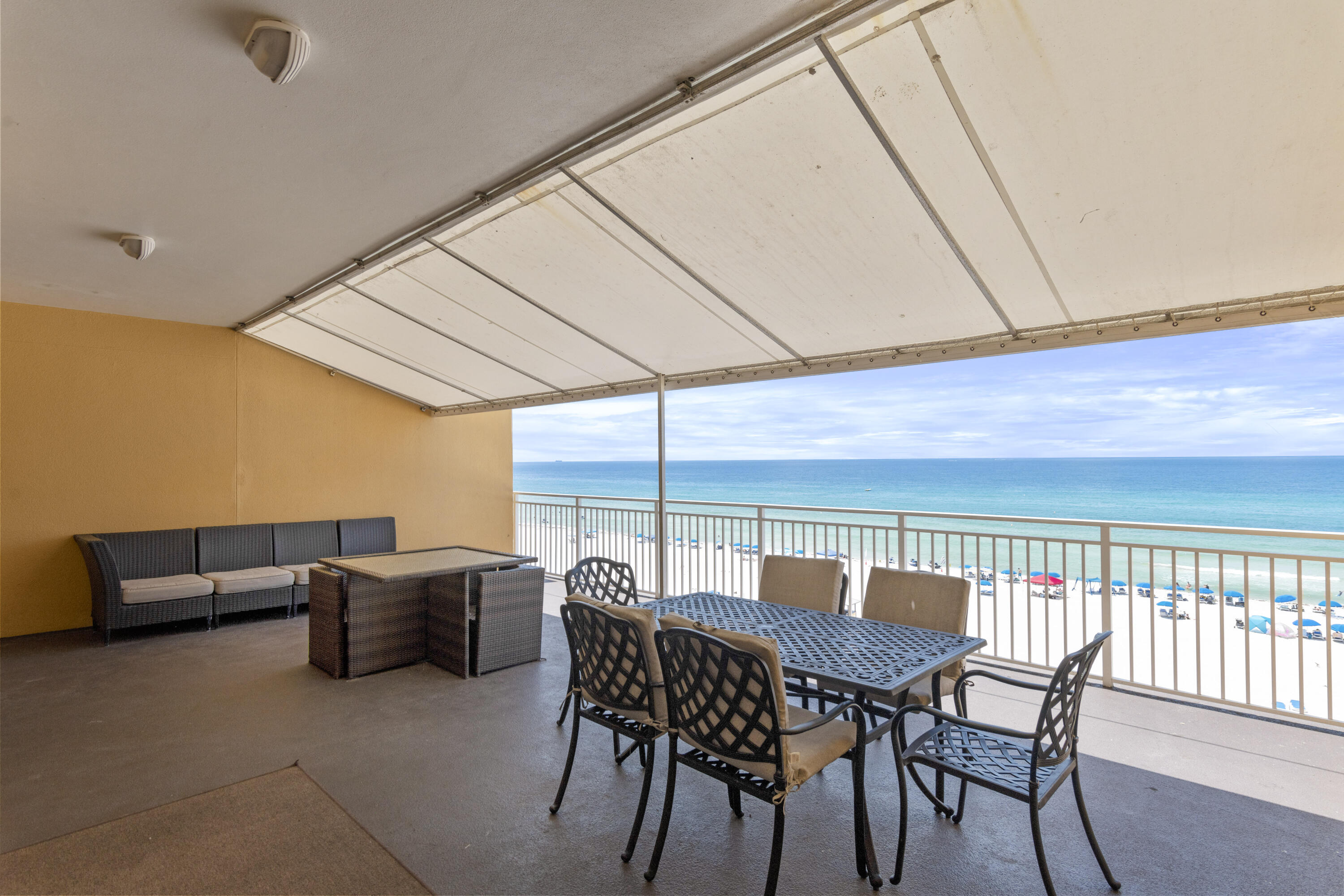 STERLING REEF - Residential