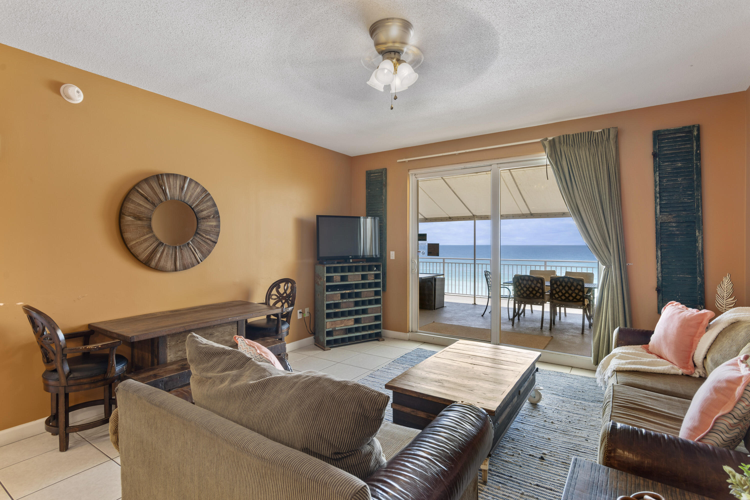 STERLING REEF - Residential