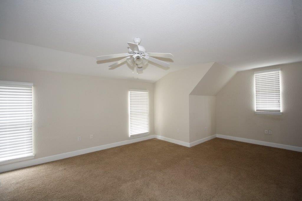 OLDE FLORIDA LAKES - Residential