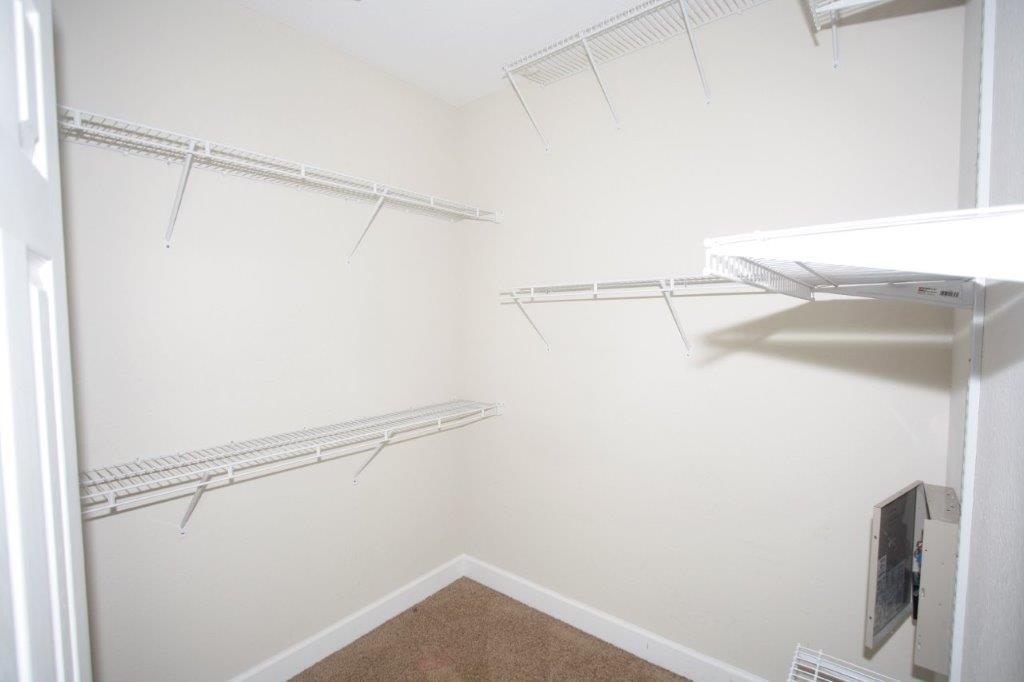 OLDE FLORIDA LAKES - Residential