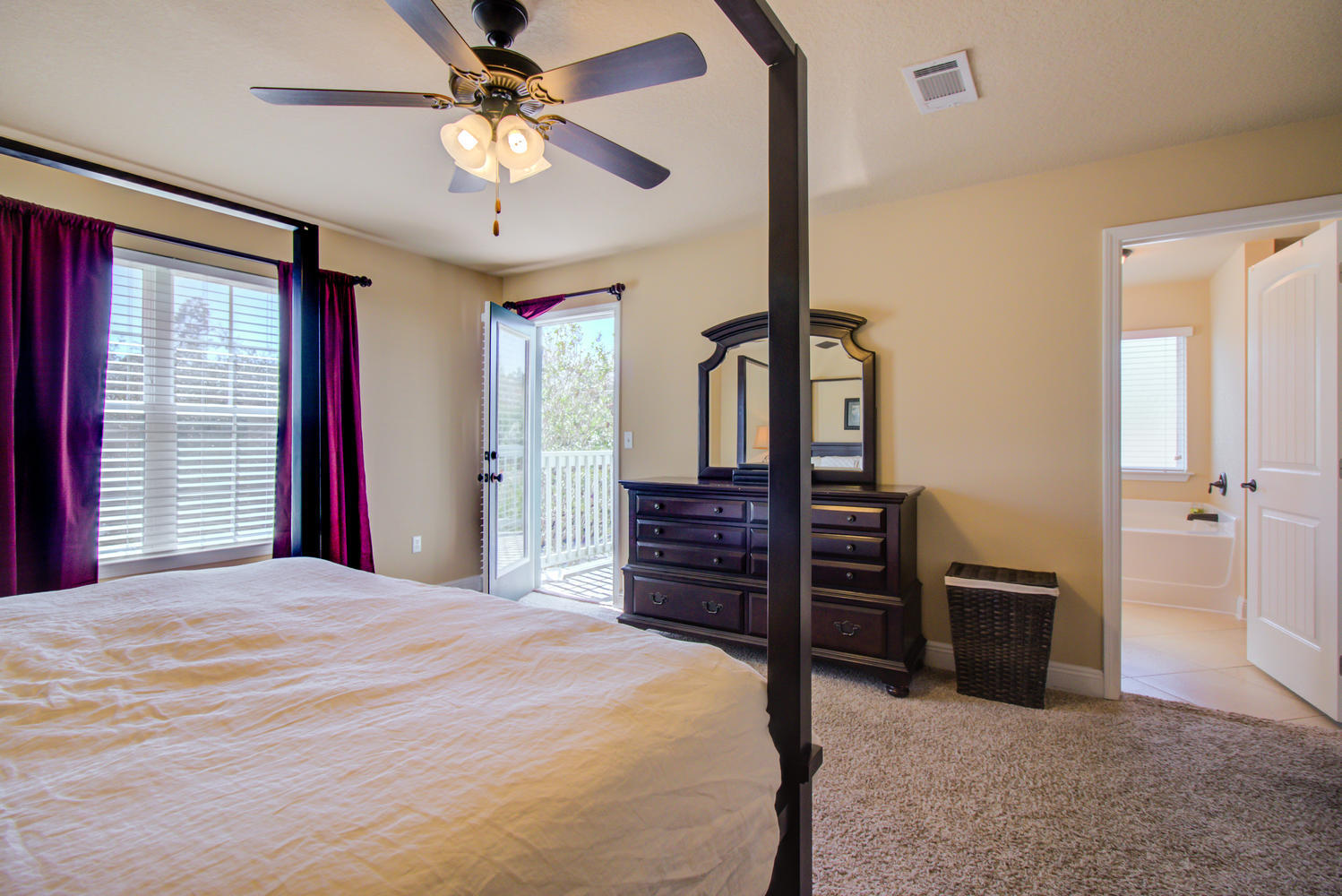 PLANTATION AT SANTA ROSA - Residential