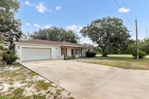 A home in Navarre