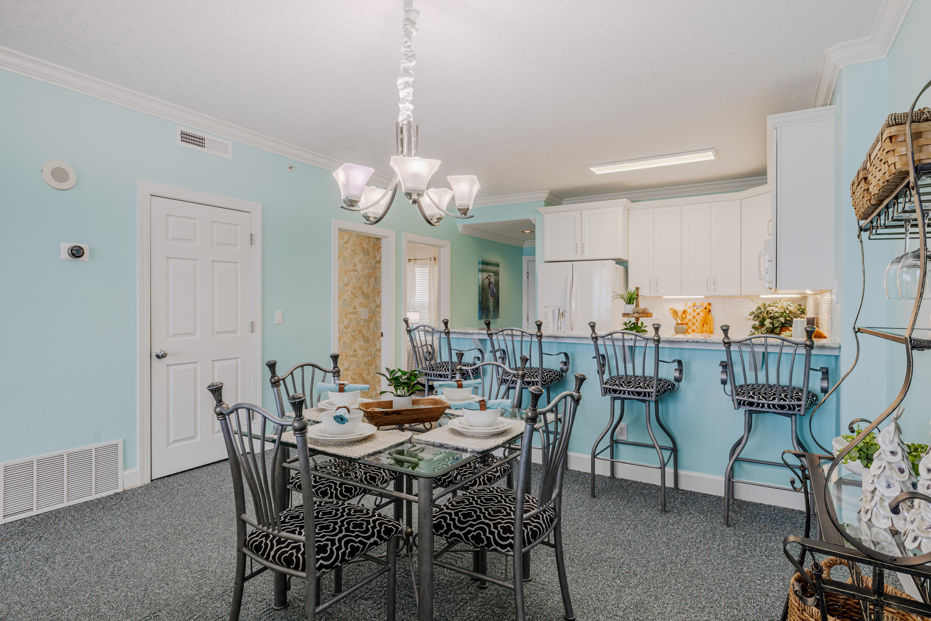 EMERALD ISLE - Residential