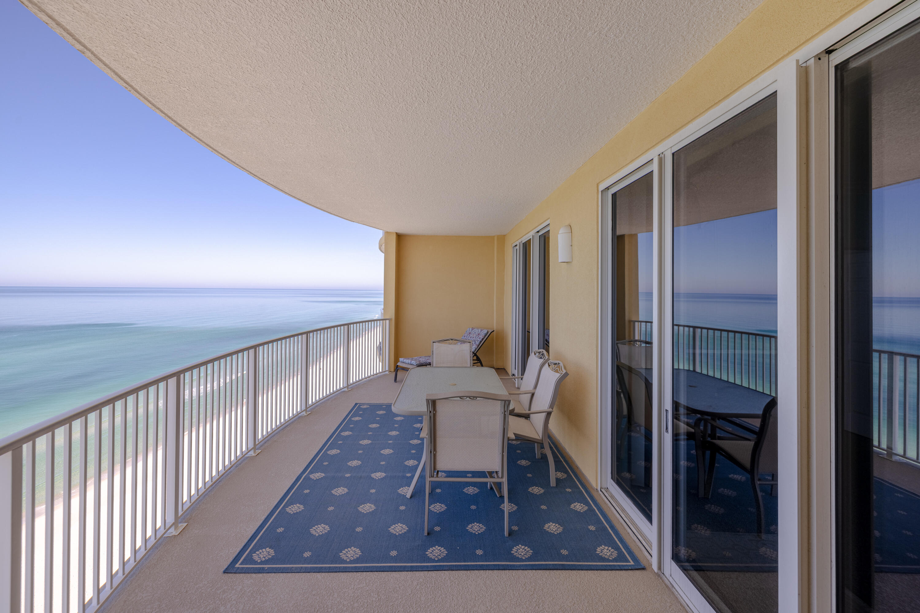 EMERALD ISLE - Residential