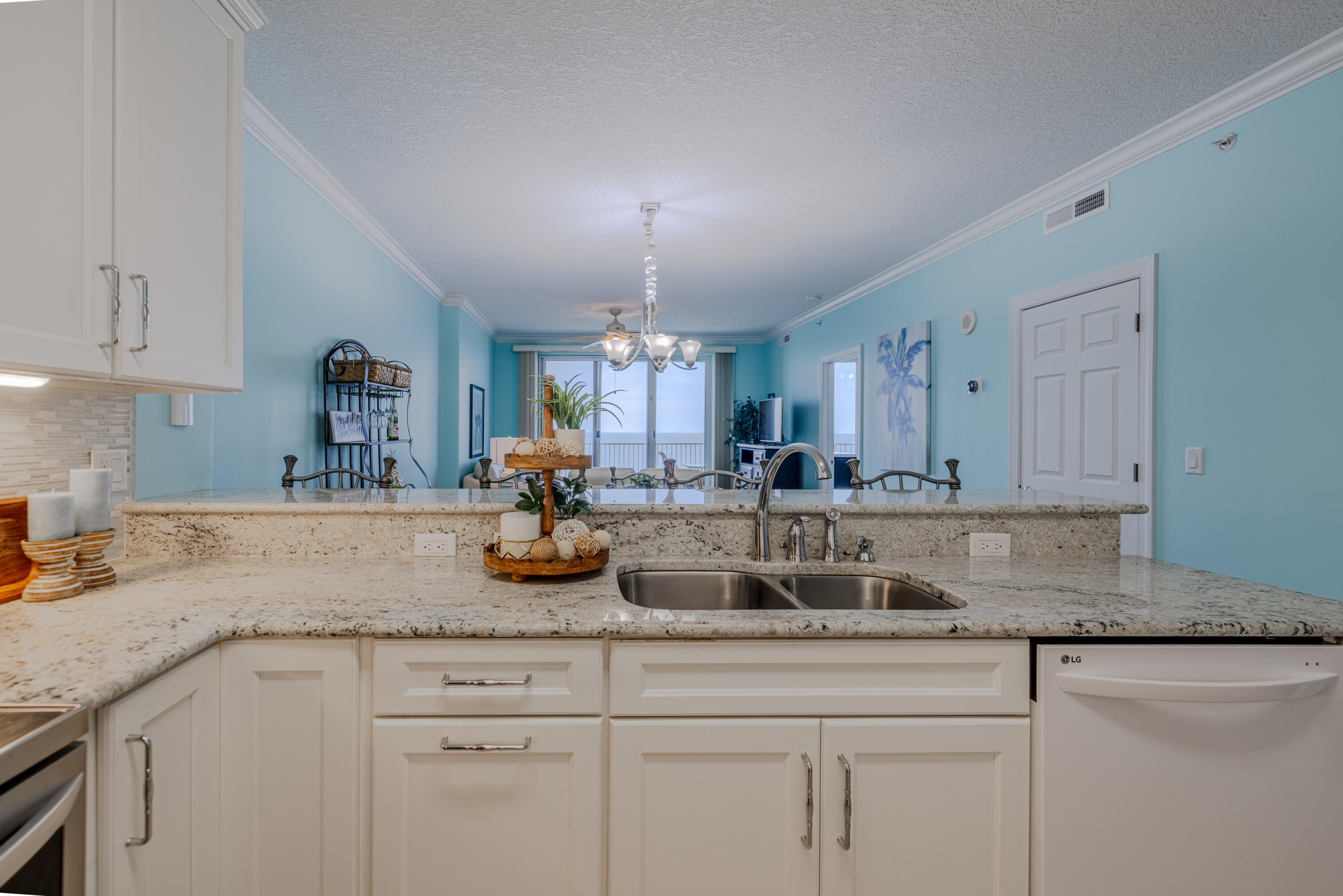 EMERALD ISLE - Residential