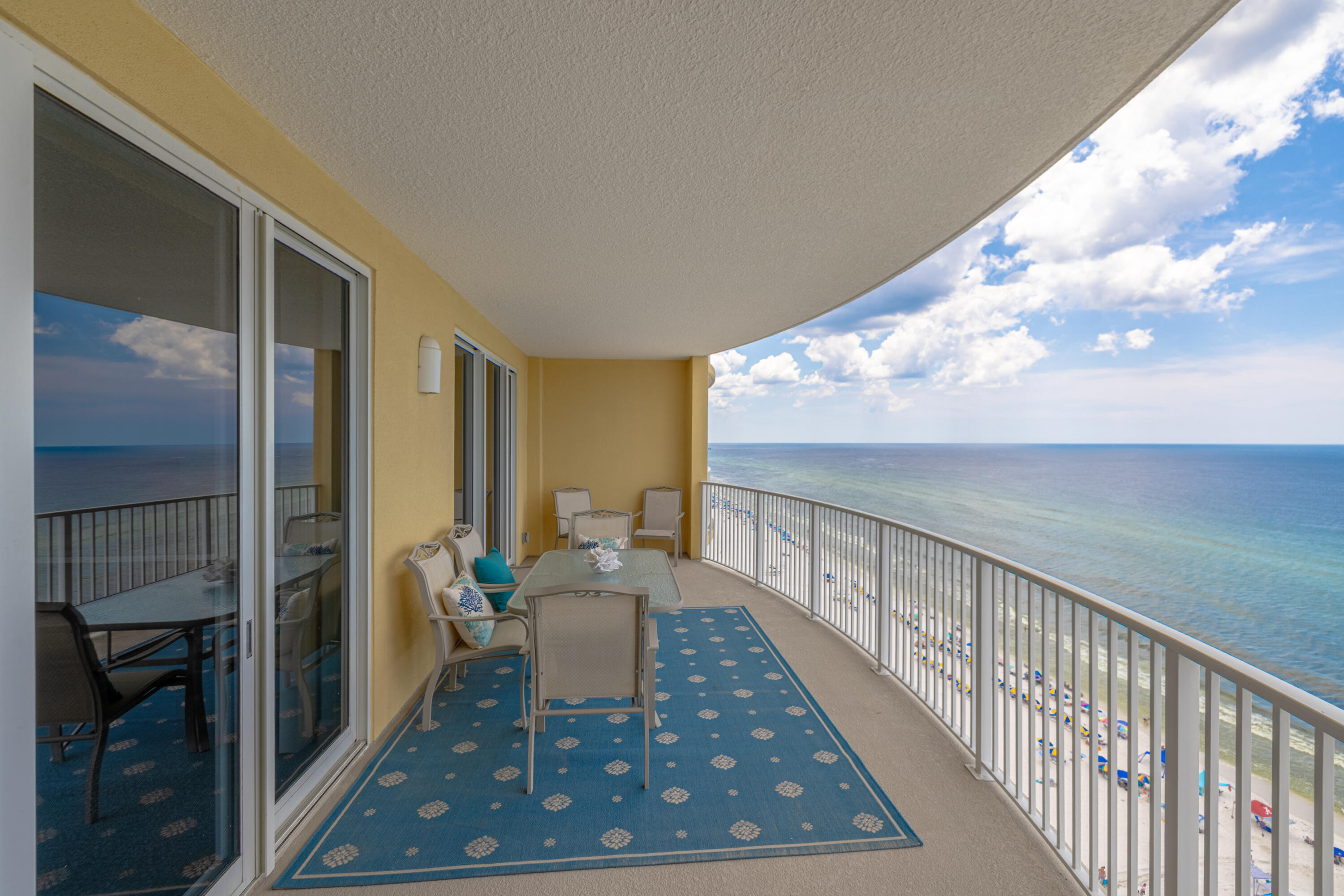 EMERALD ISLE - Residential