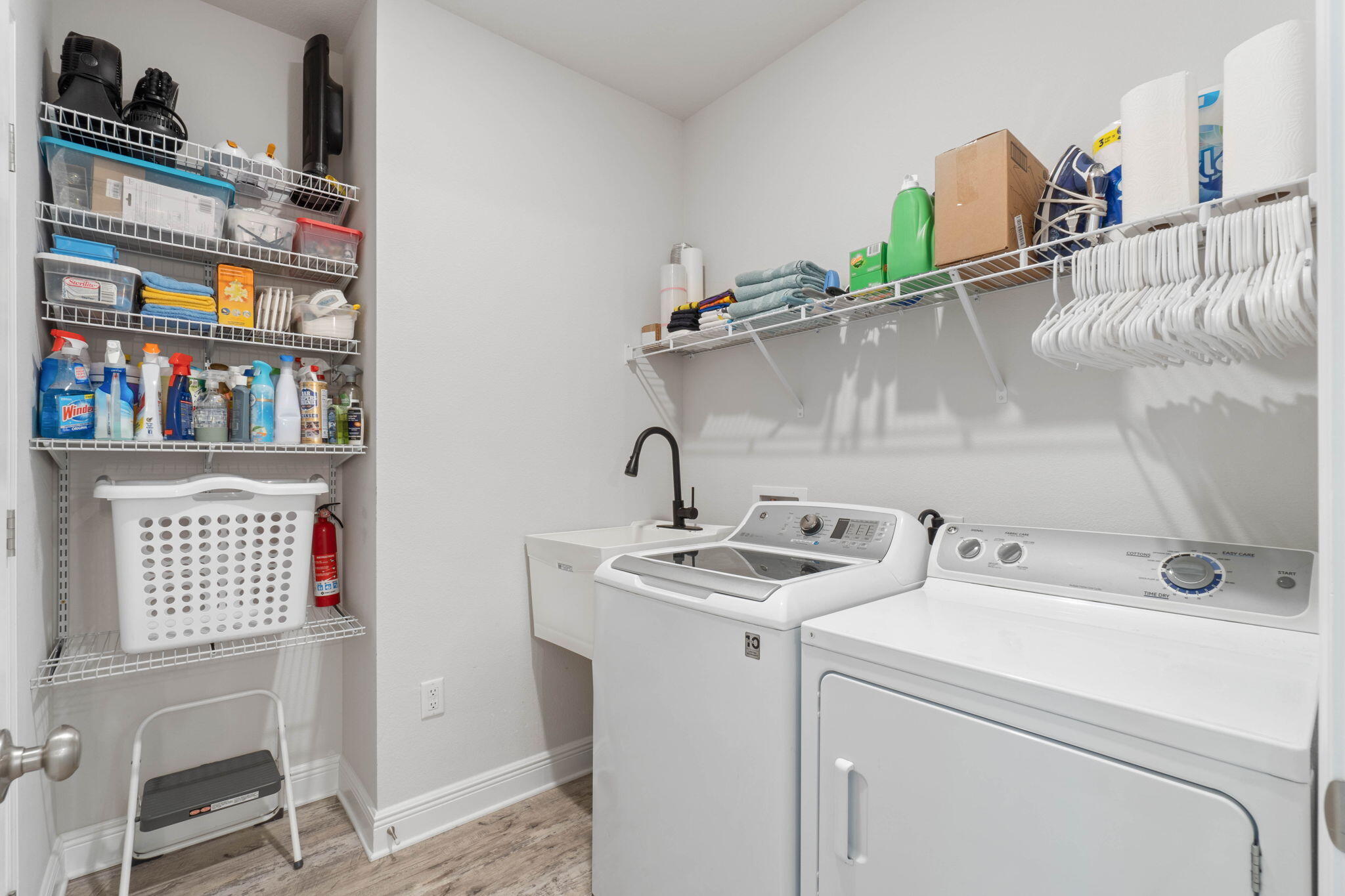 HAMMOCK BAY - FIREFLY - Residential