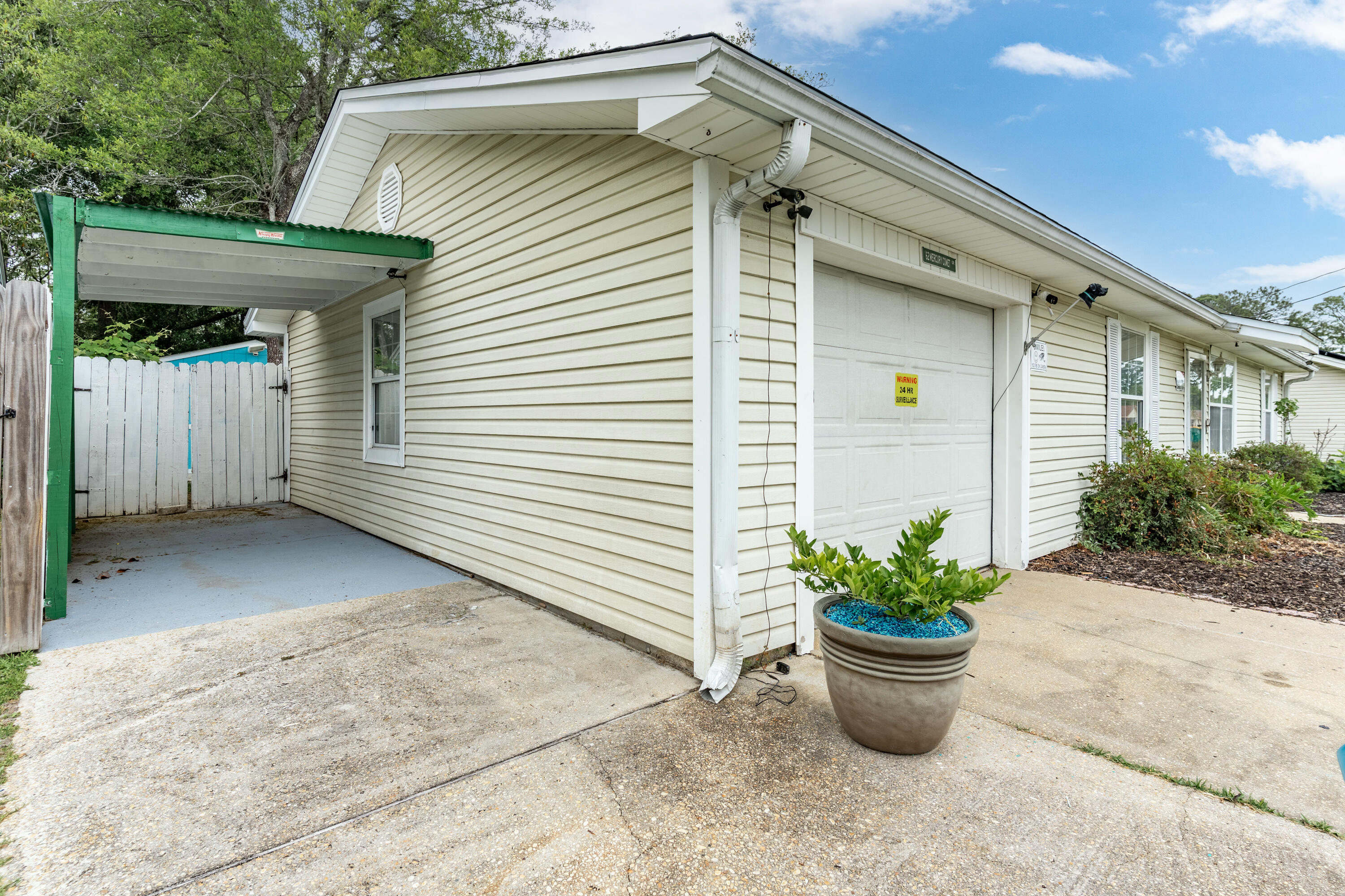 PINE MEADOWS - Residential